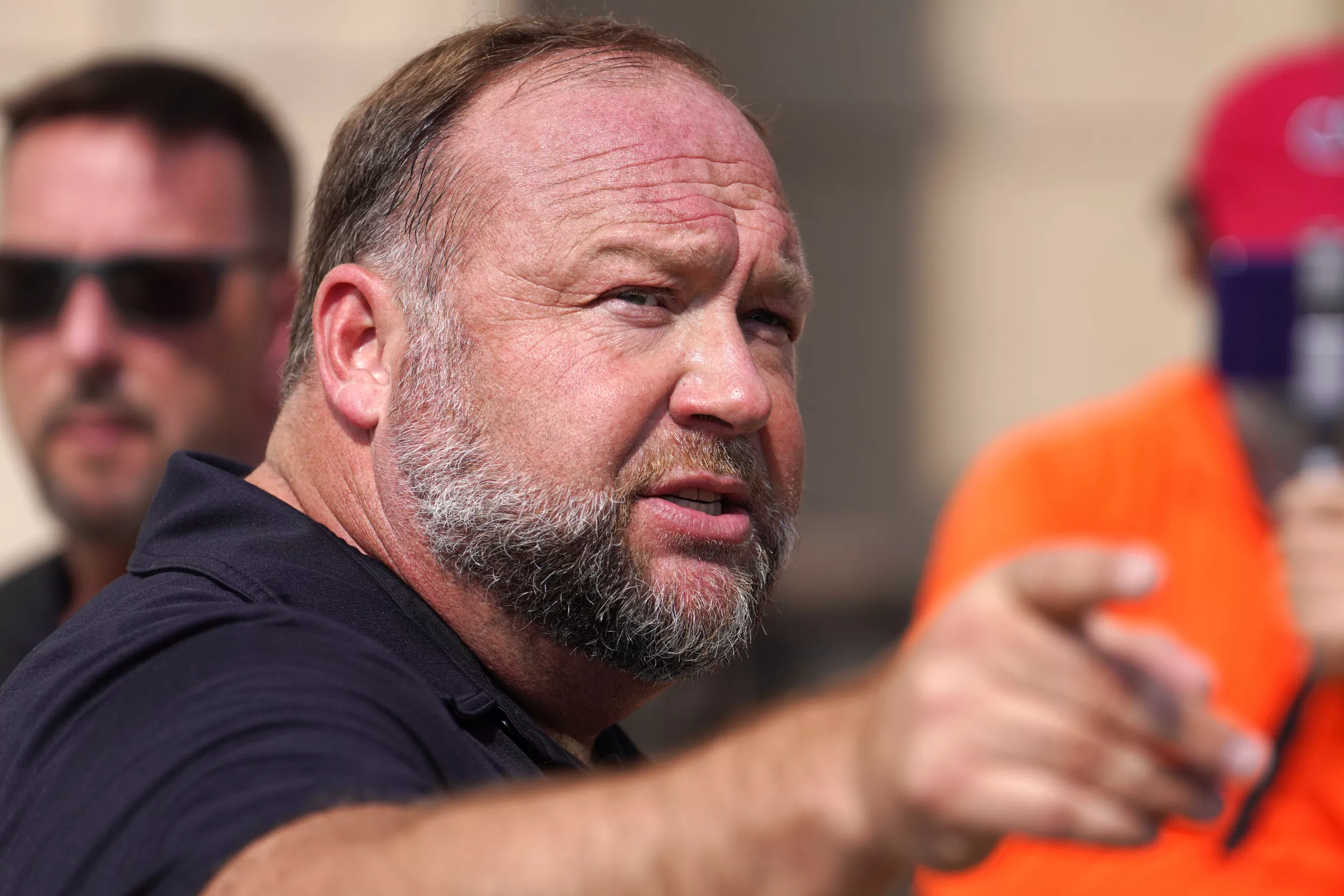 Alex Jones Is Back - Vimarsana News