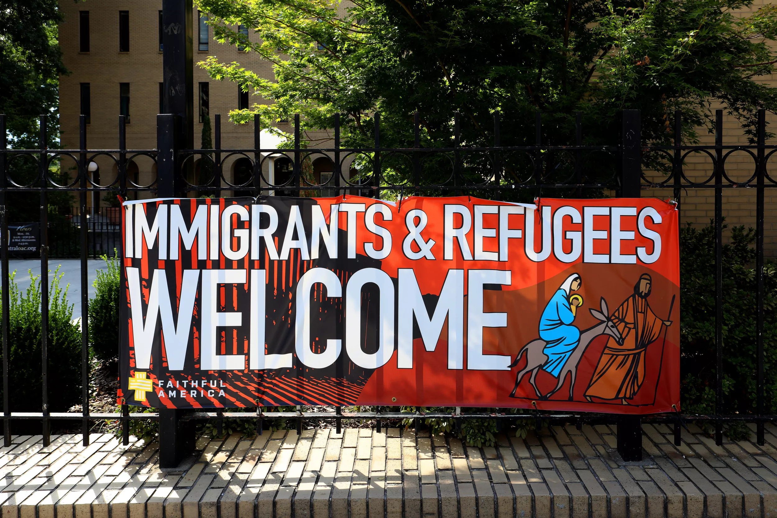 Community-Based Resettlement Is Good for Both Refugees and Communities - Vimarsana News