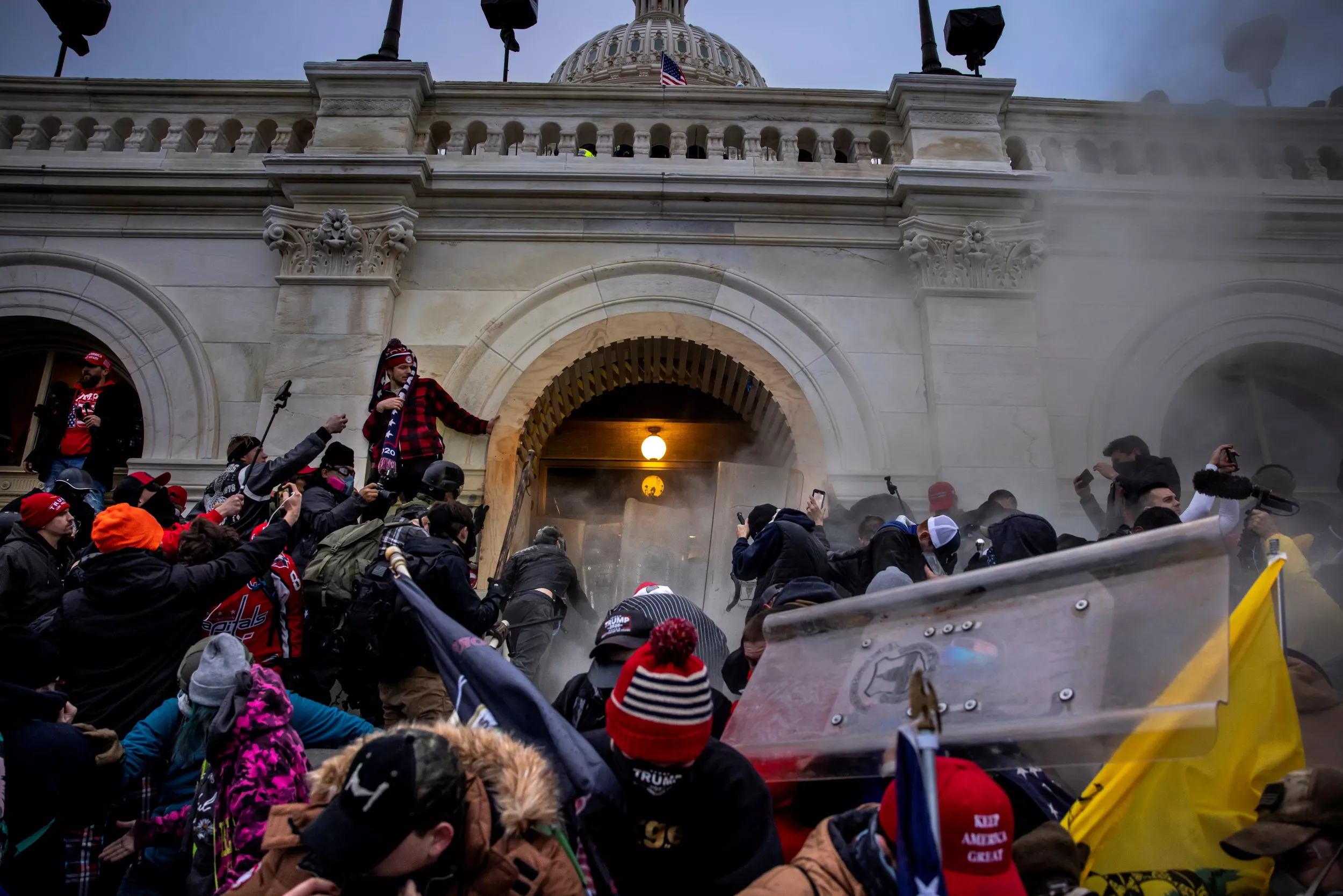 Capitol Rioter's Legal Fund May Be a Scam, Jan. 6 Defendant Demands Answers - Vimarsana News