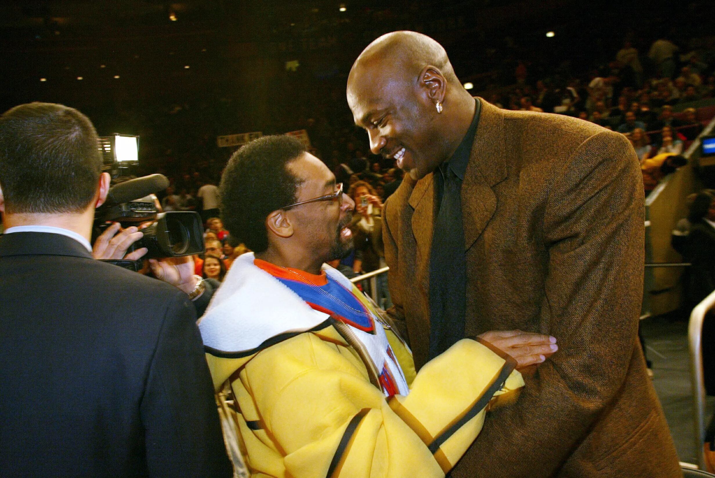 Michael Jordan Chose to Work With Spike Lee Because of His Shoes - Vimarsana News