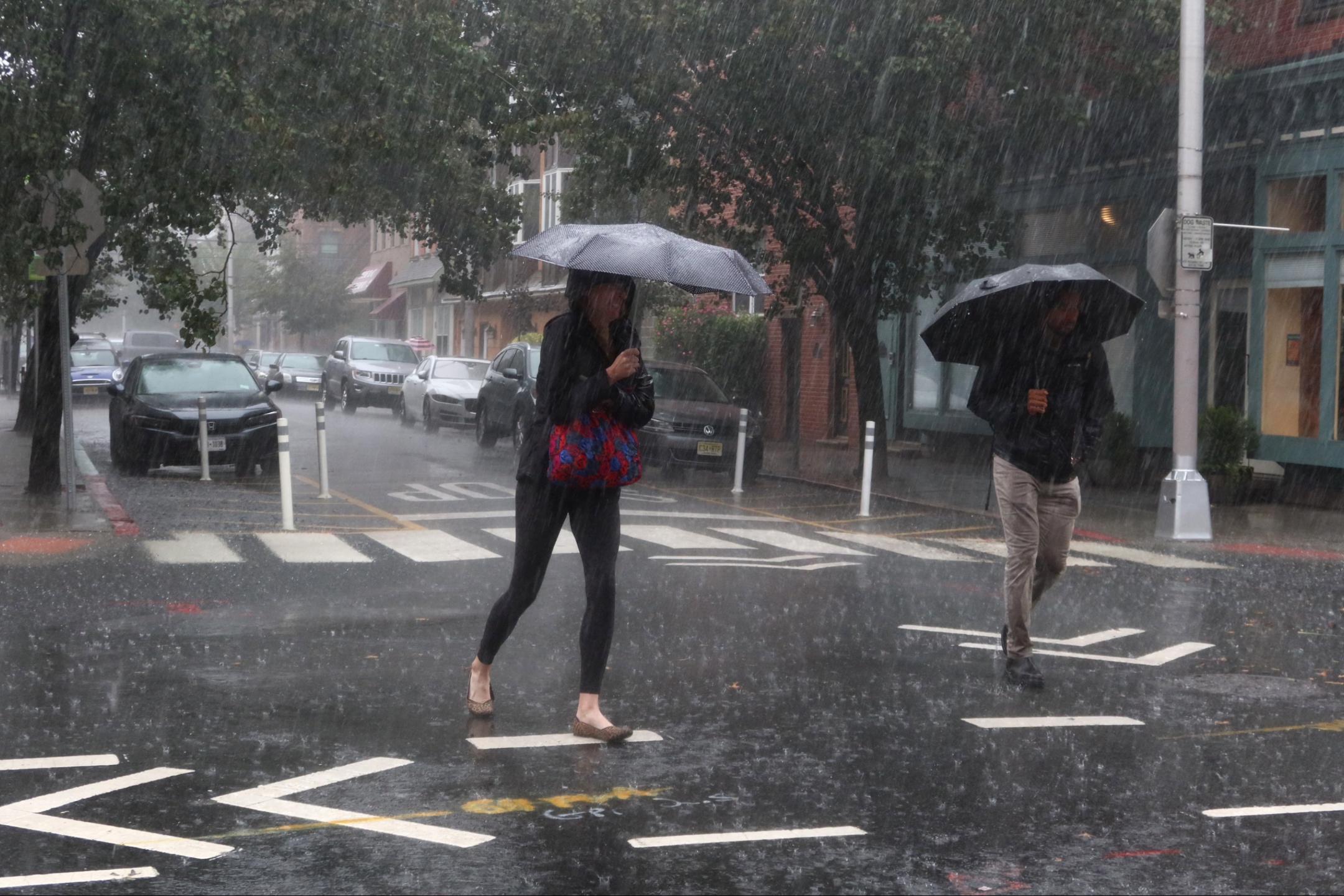 Storm Warnings Issued With Heavy Winds To Lash Parts of US