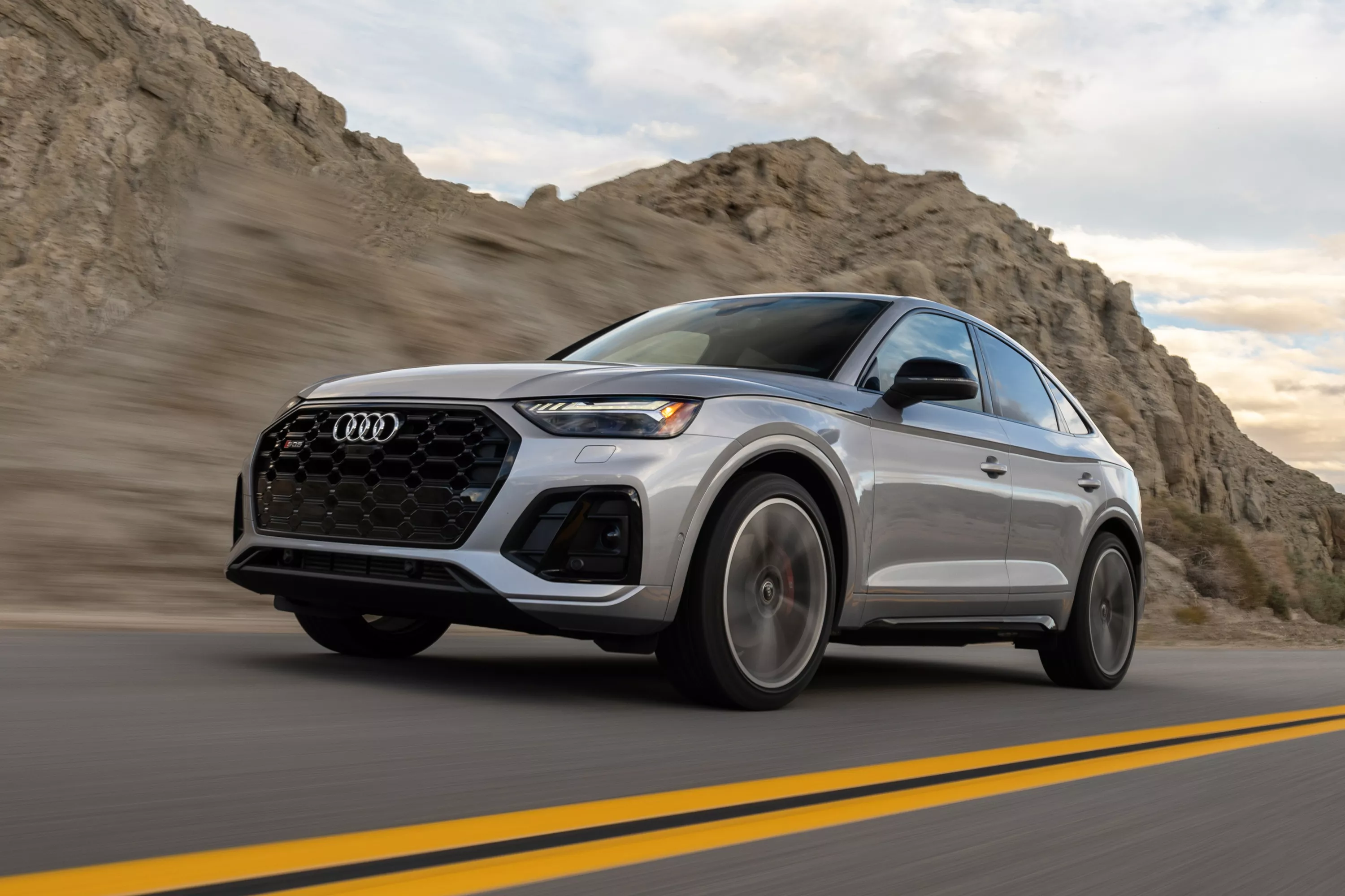 2023 Audi SQ5 Review: Quick and Competent No Matter the Weather - Vimarsana News