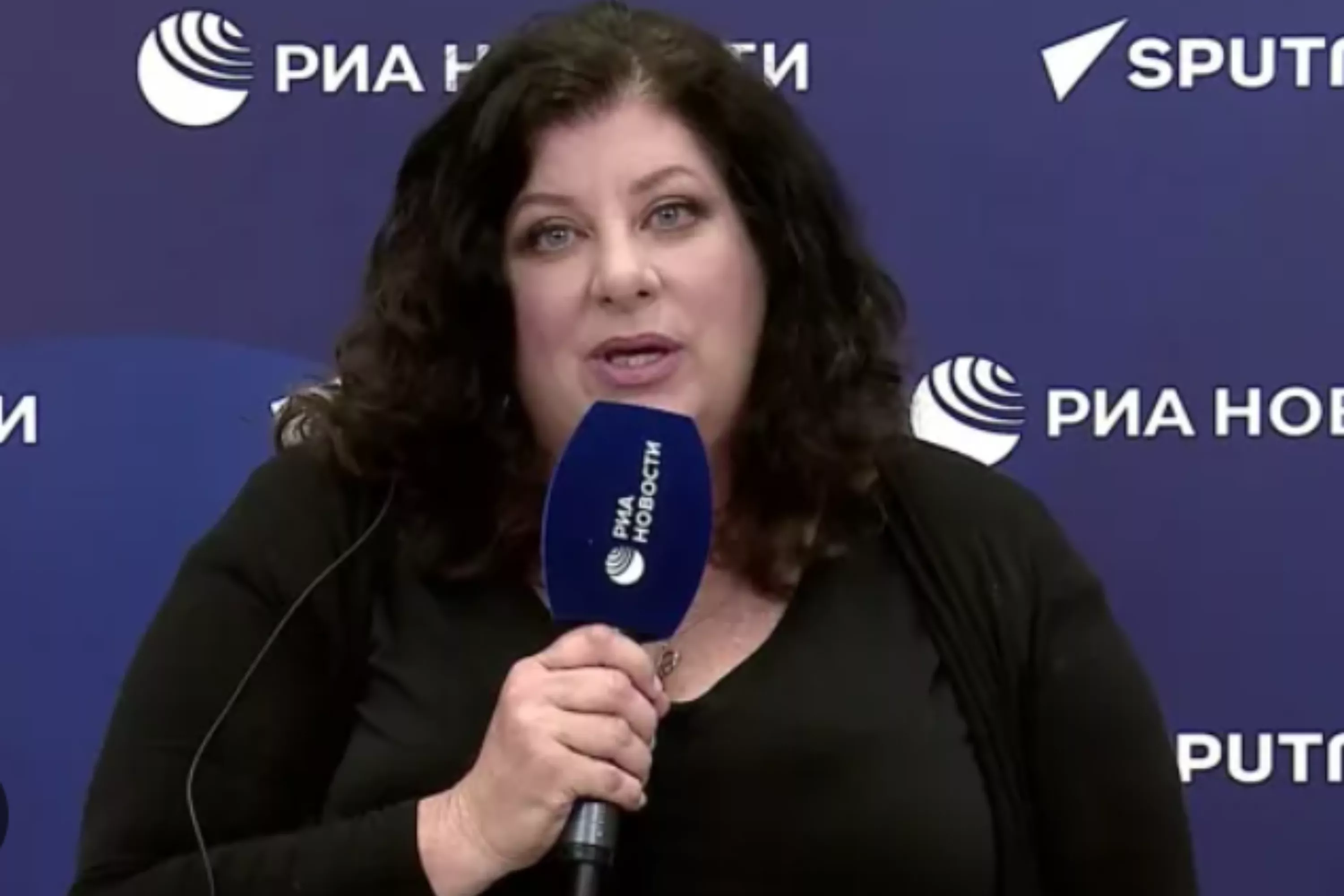 Biden Accuser Tara Reade Goes After FBI for Targeting Americans - Vimarsana News