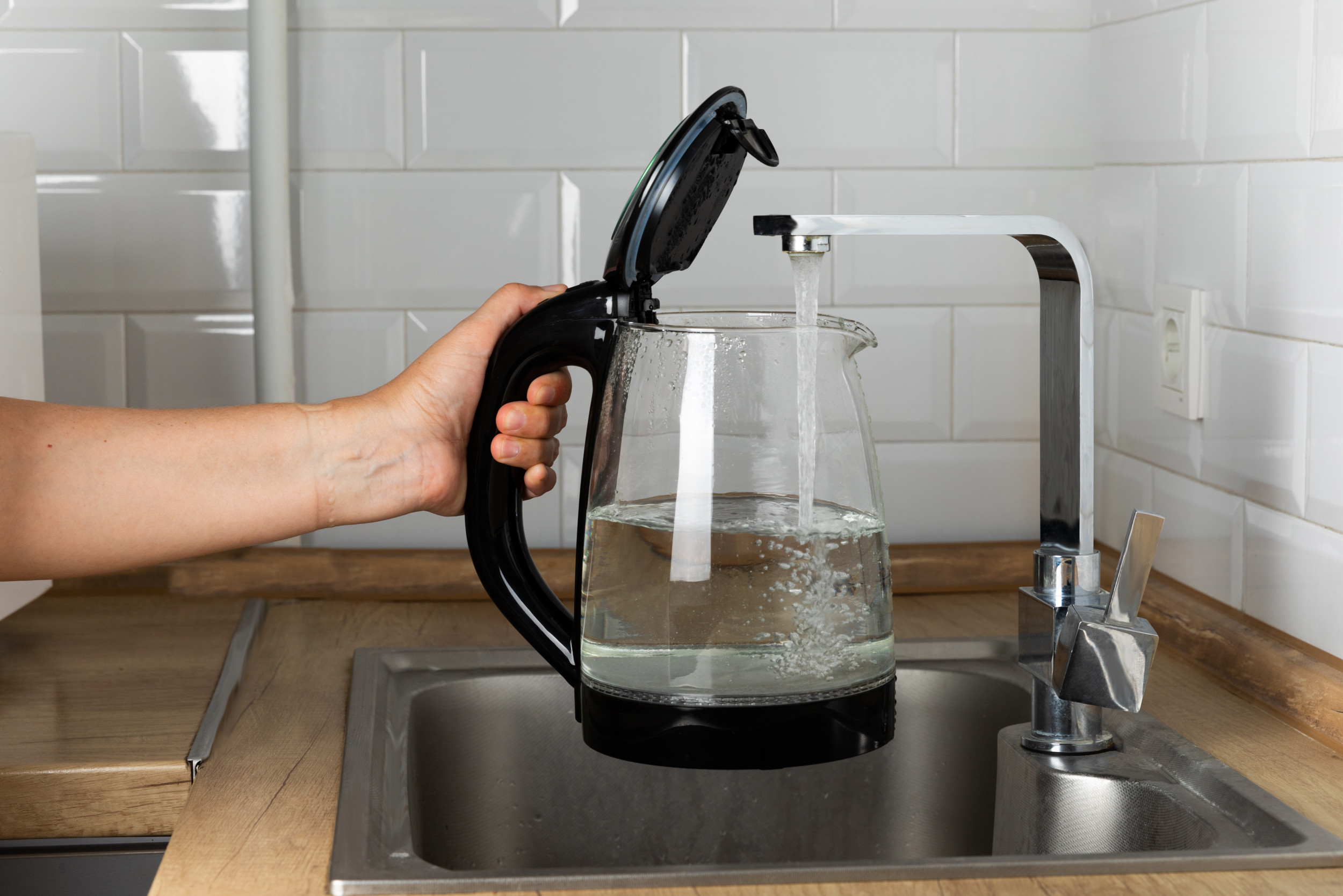 Boiling water for drinking during a power outage - Vital Record