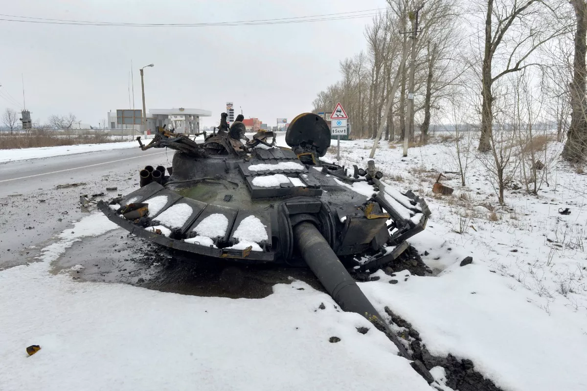 Russia Loses 413 Tanks, Nearly 30,000 Soldiers in One Month: Ukraine - Vimarsana News