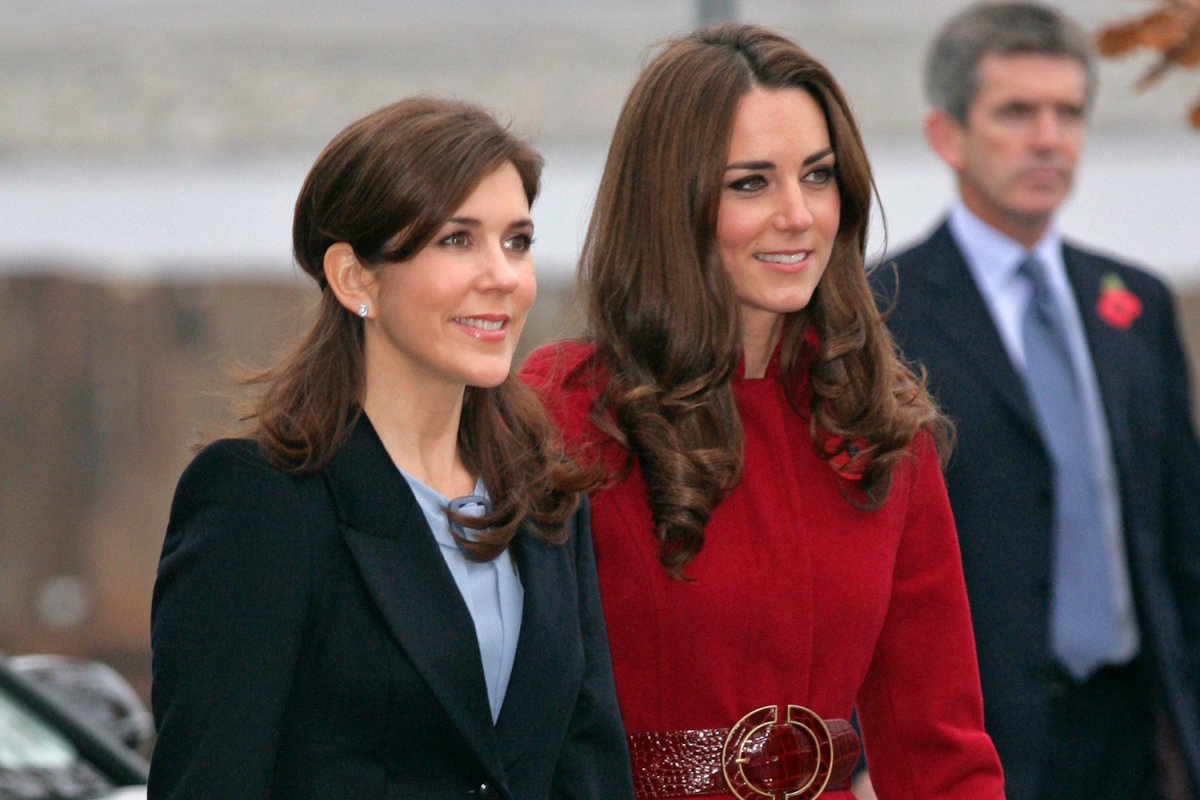 Kate Middleton e a princesa herdeira Mary 