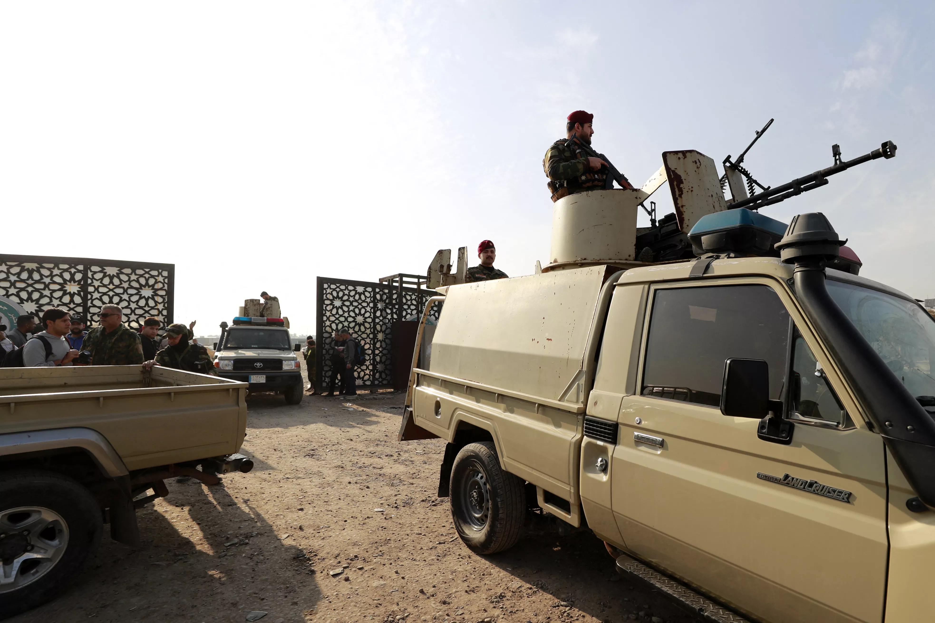 Iraq Militia Threatens US with 'Earth-Shattering' Response to Deadly Strike - Vimarsana News