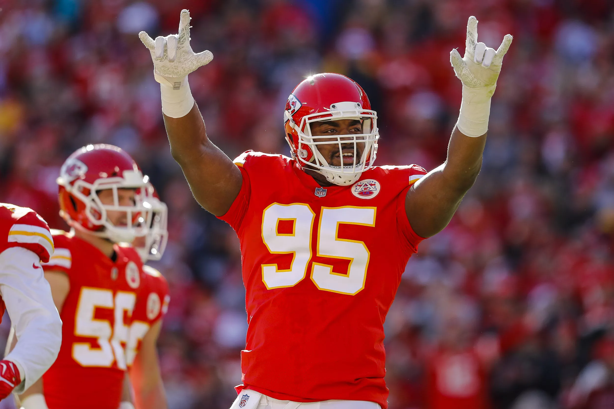 Chris Jones Has $1.25 Million on the Line in the Chiefs' Week 18 Game - Vimarsana News