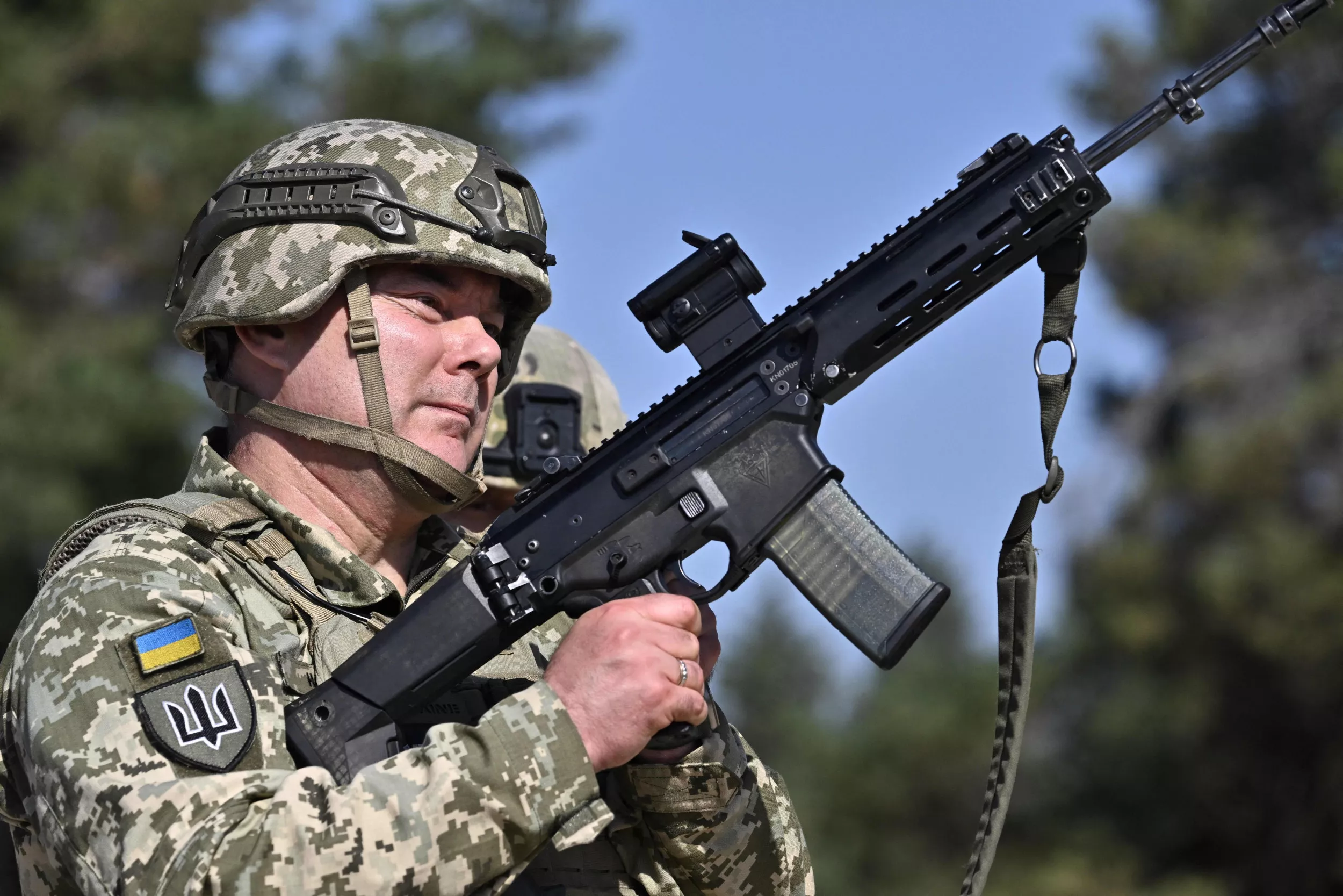 Ukraine Commander Sounds Alarm on Forces Running Out of Ammo - Vimarsana News