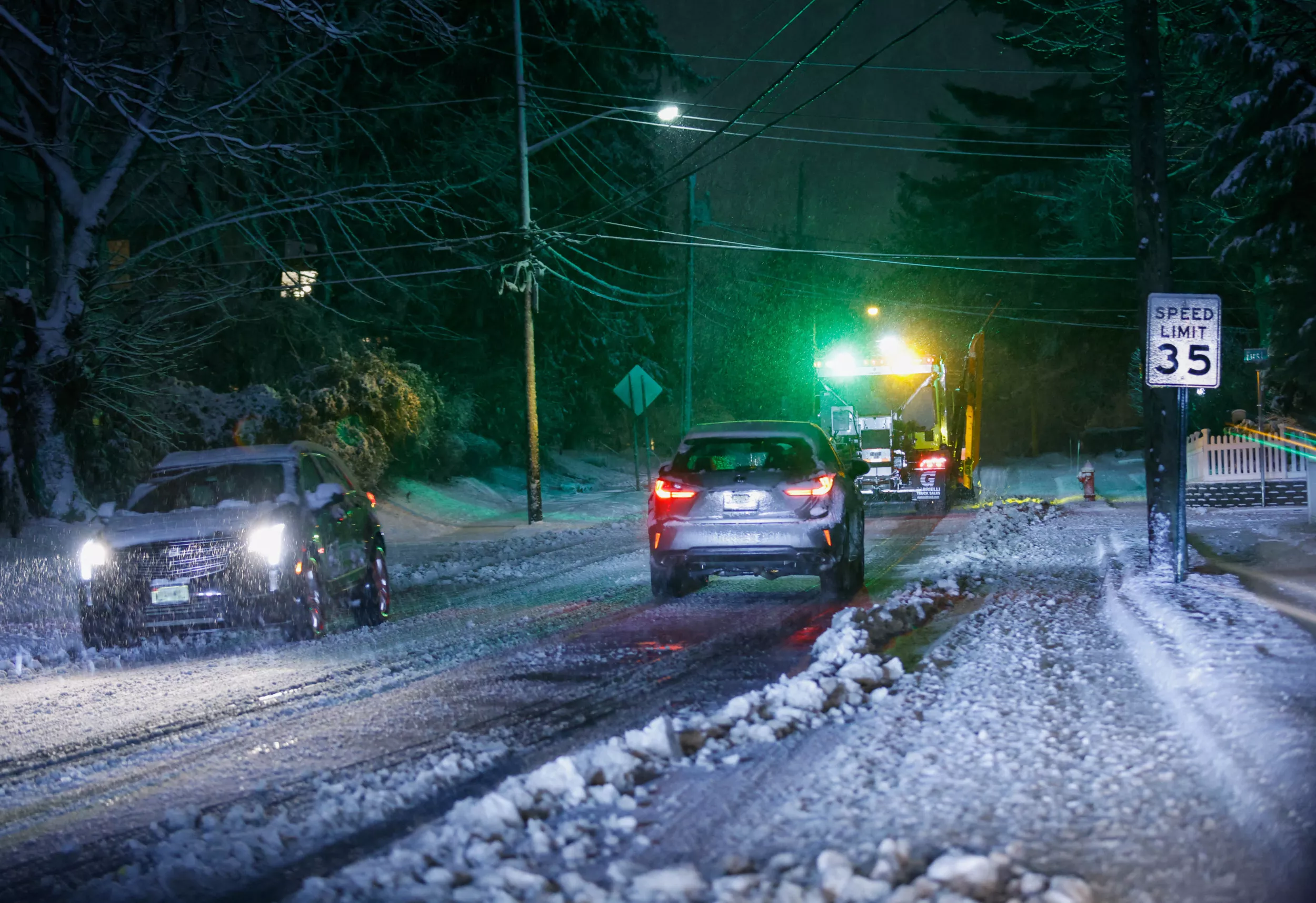 From Snow to Tornadoes: What to Know as Winter Storms Pummel Most of U.S. - Vimarsana News