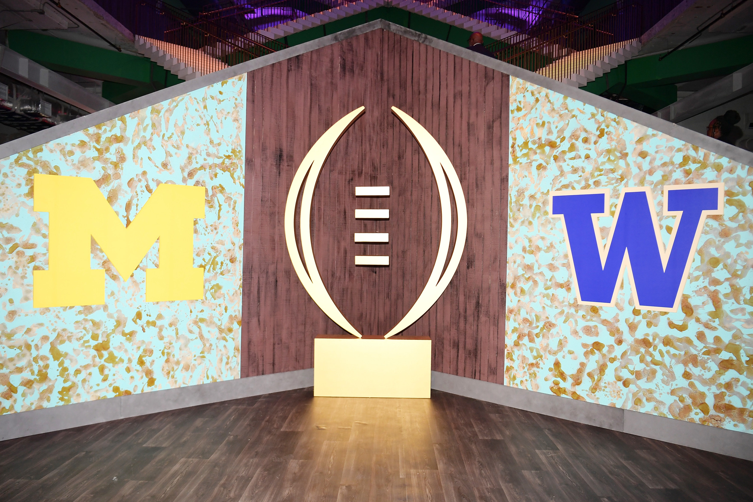 How to watch store the college football playoff