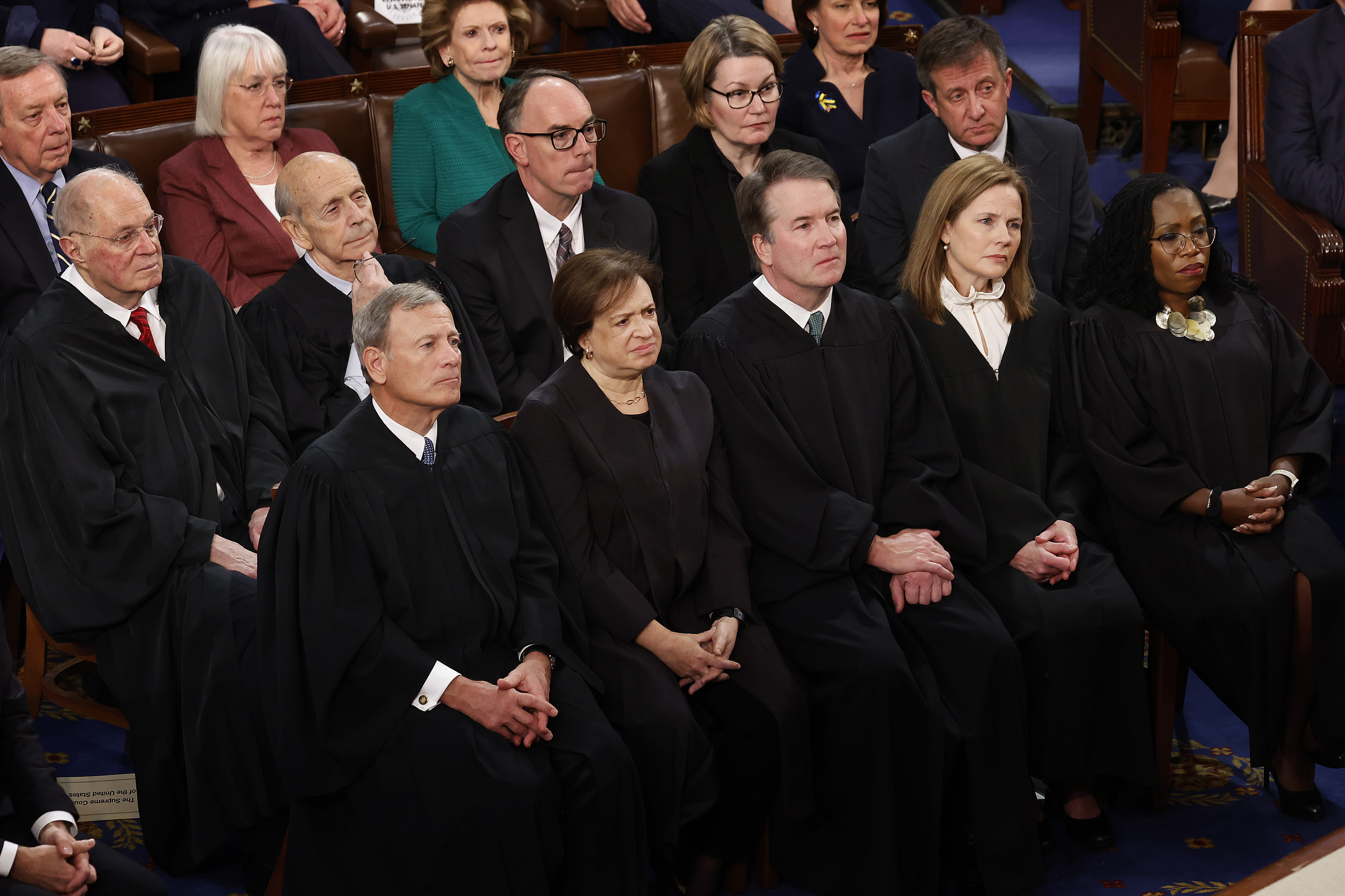 Who sits on the hotsell supreme court