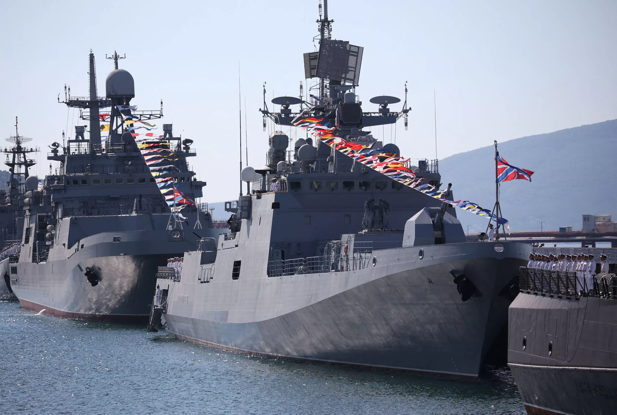 Russian Black Sea Fleet Gets New Landing Ship after Novocherkassk Sinking - Vimarsana News
