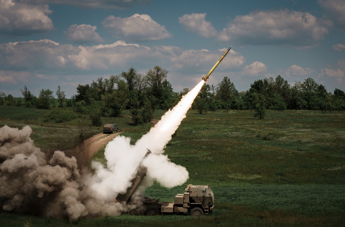A HIMARS fires a rocket in Ukraine 