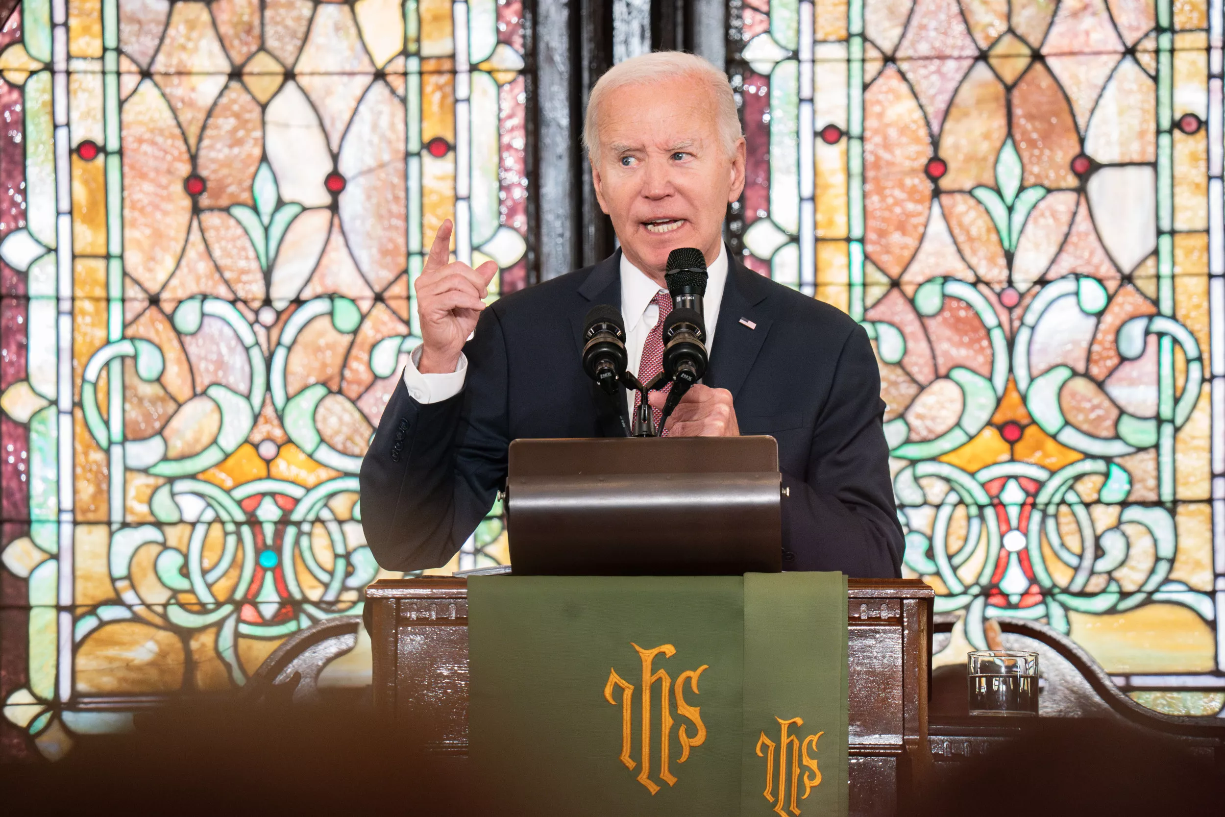 Joe Biden Faces Rebellion From Democrat Cities - Vimarsana News