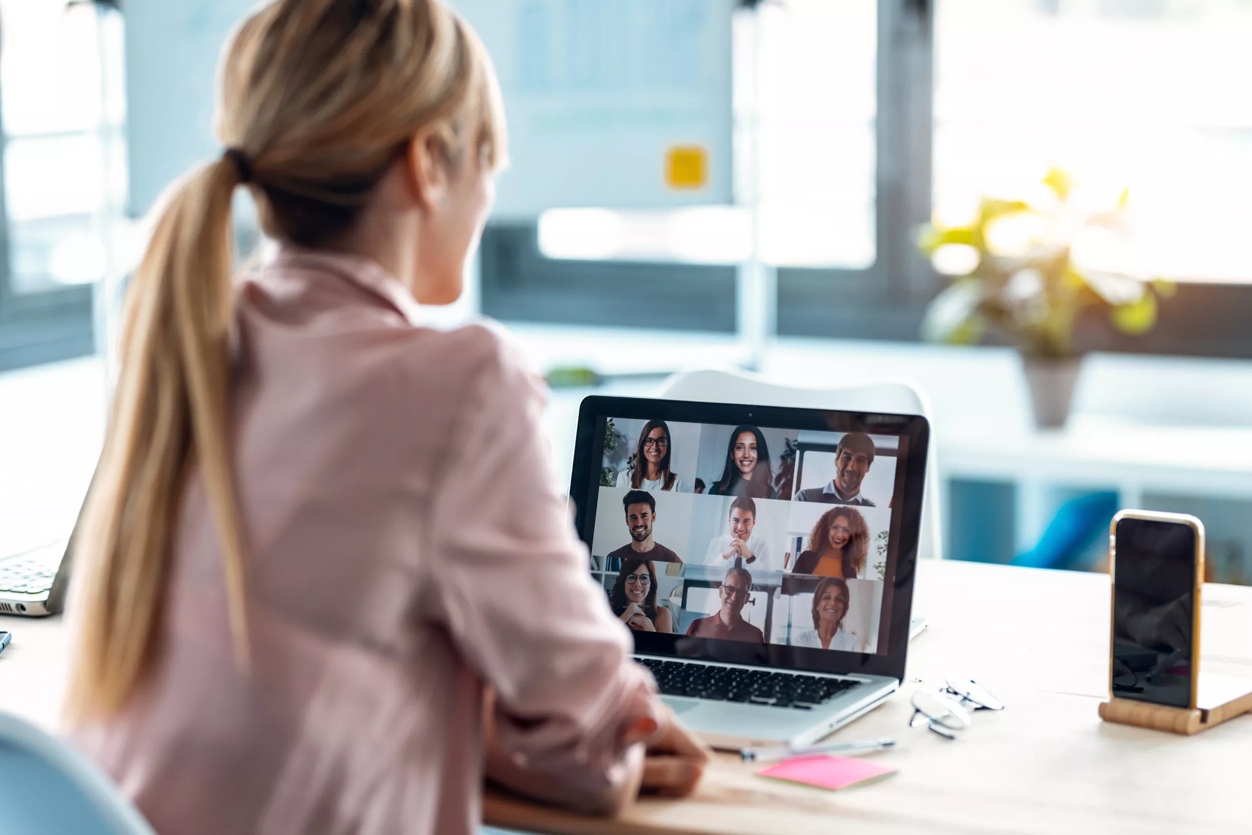 Nine Strategies Managers Can Leverage to Touch Base With All Team Members - Vimarsana News