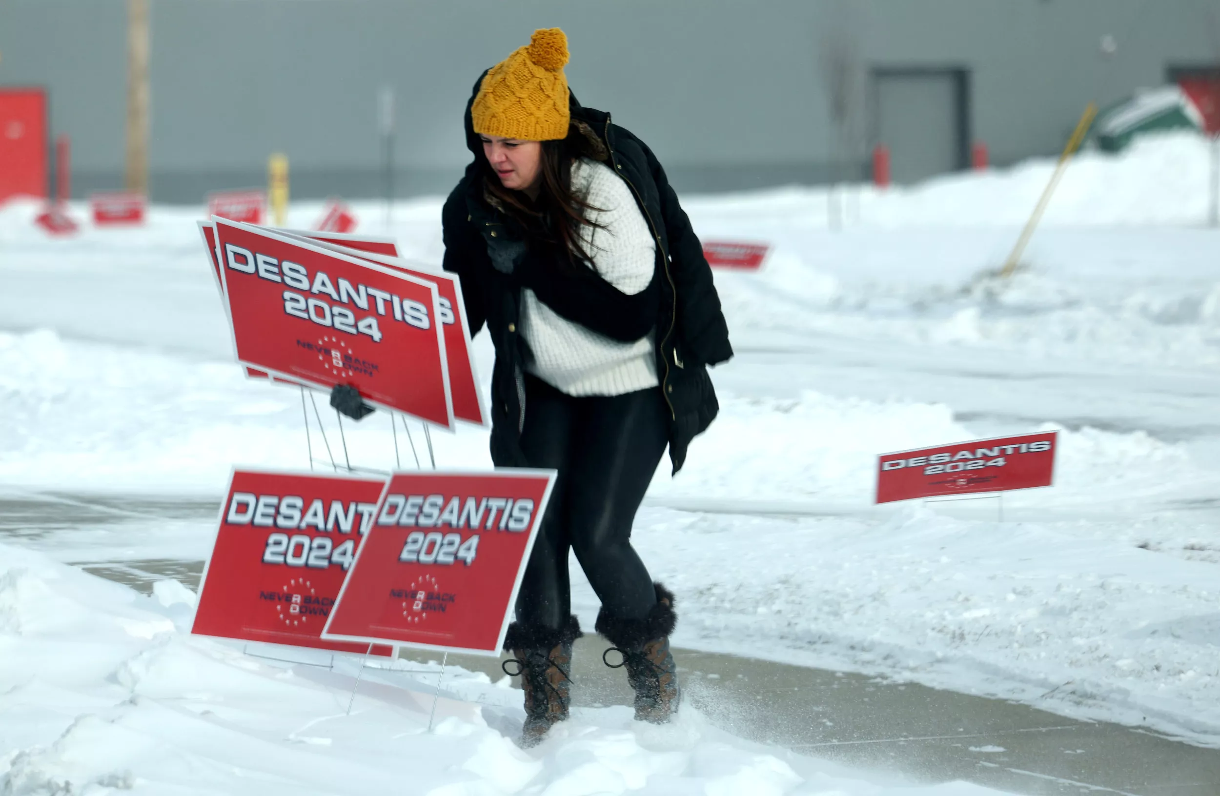 Ron DeSantis Sweeps Gen Z Republicans in Iowa, Trump Wins Millennials, poll - Vimarsana News