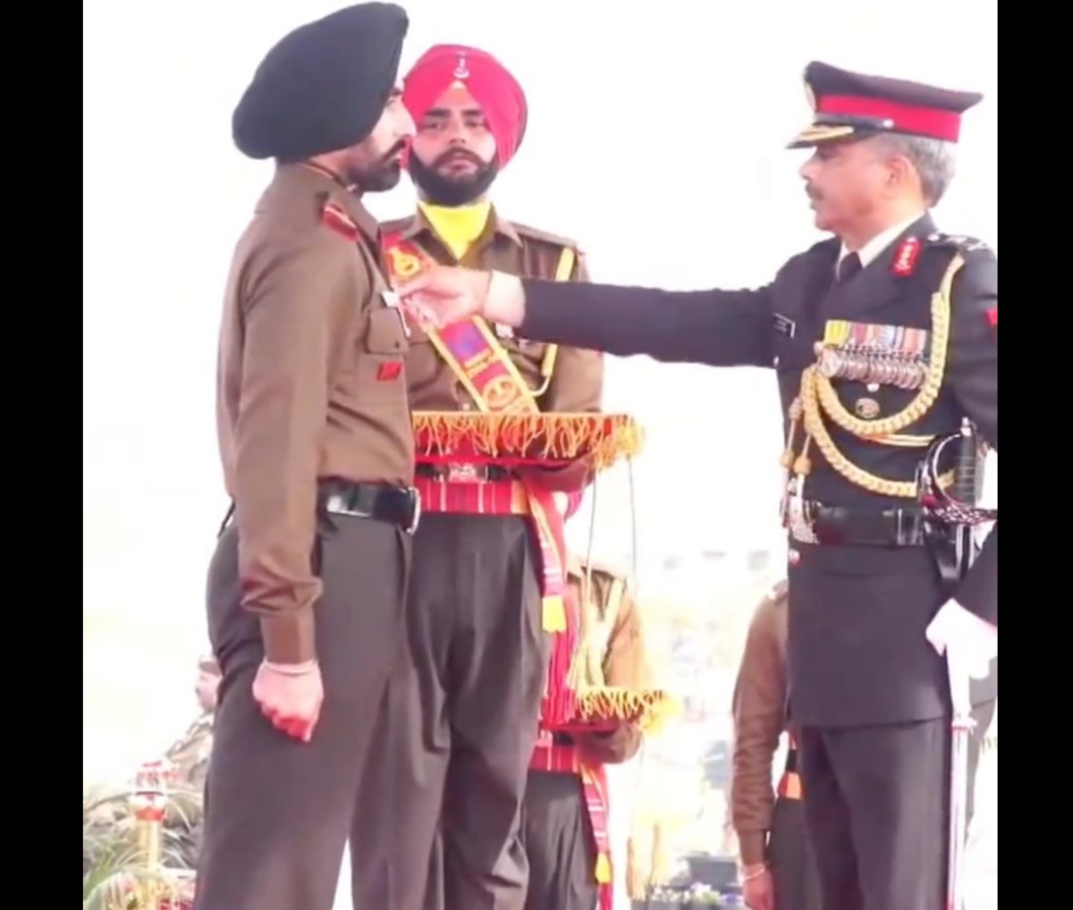 Indian Army's Baldev Singh Honored For Gallantry