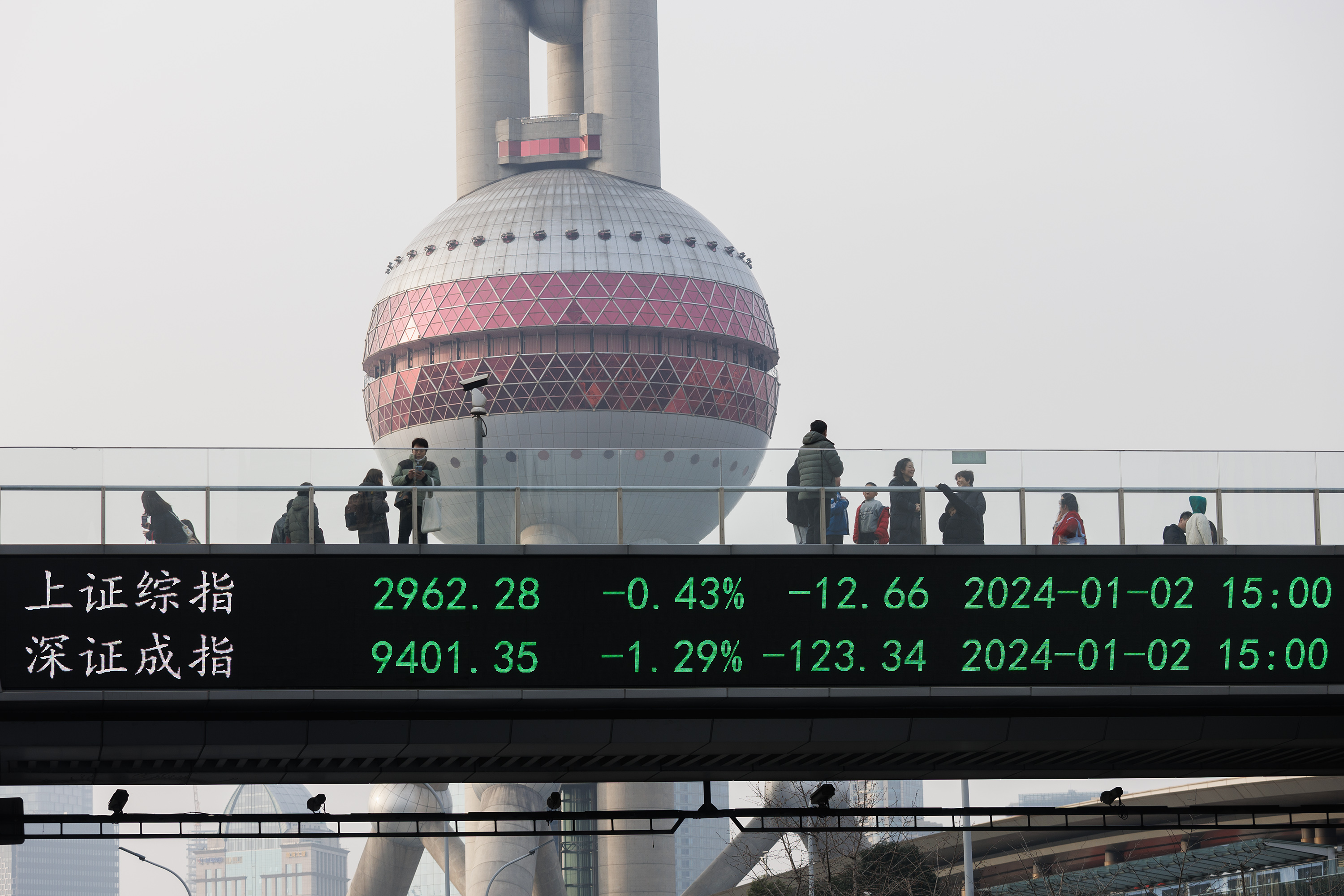 China's Stock Market Is in Free Fall - Newsweek