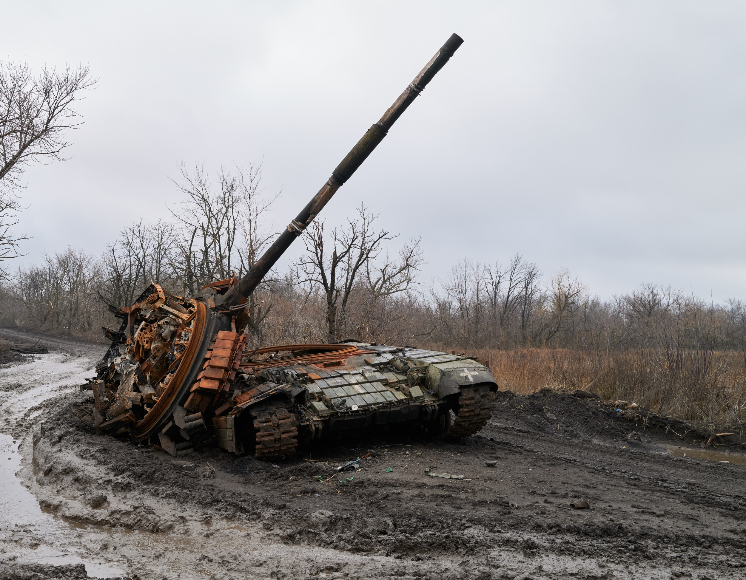 Russia Loses 21 Tanks, 38 APVs in a Day: Ukraine