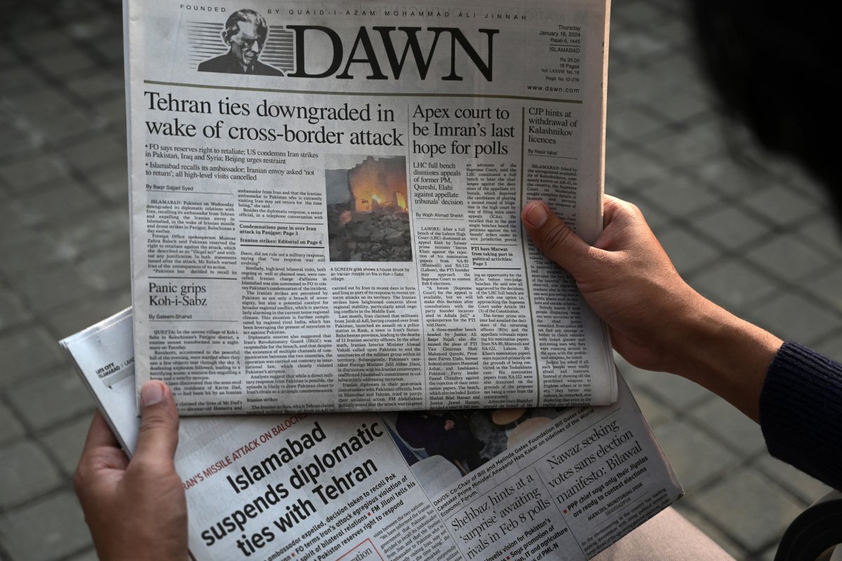 Pakistan, newspaper, on, Iranian, strikes