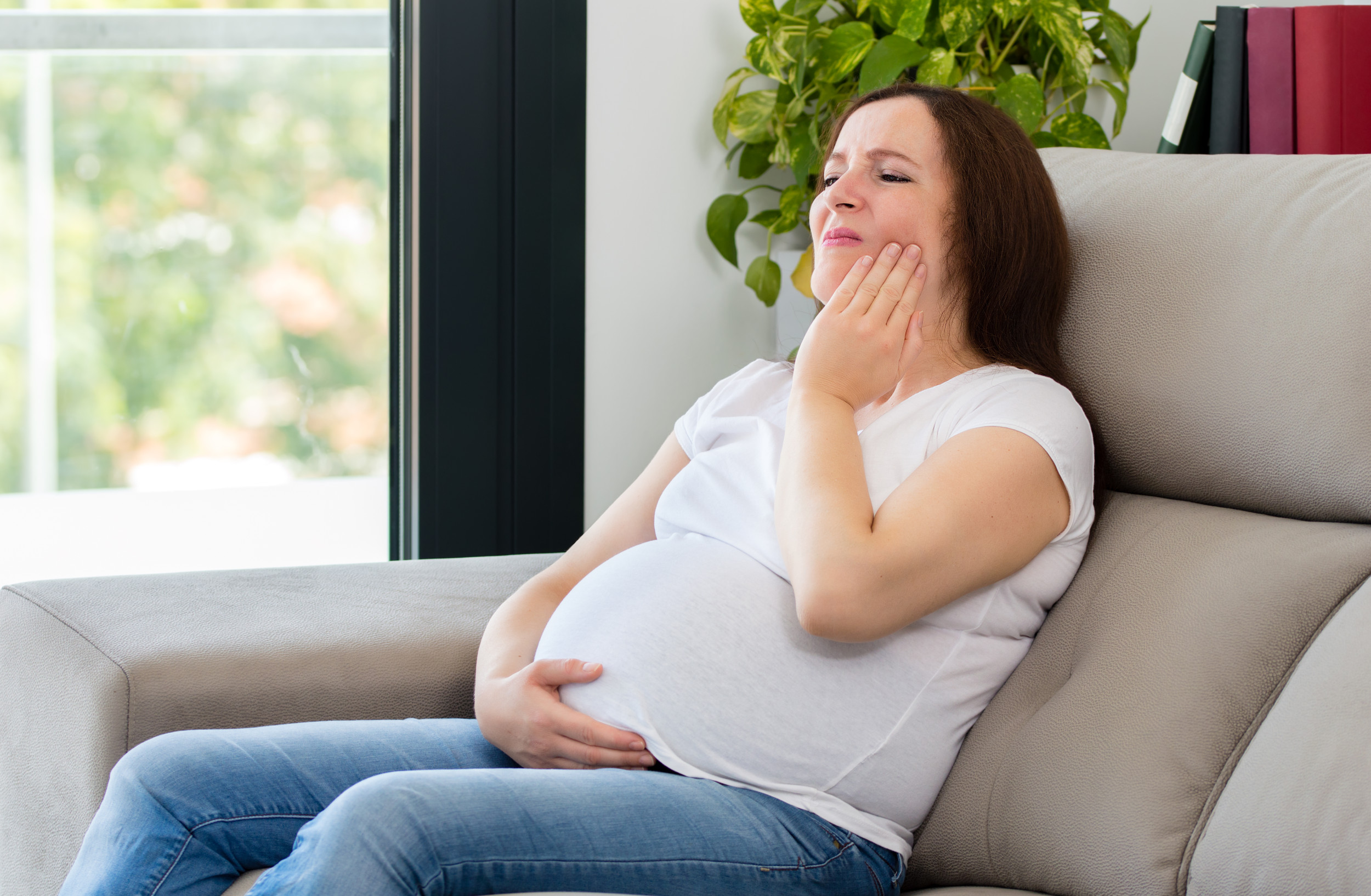 Not Brushing Teeth Could Harm Your Baby, Pregnant Mothers Warned