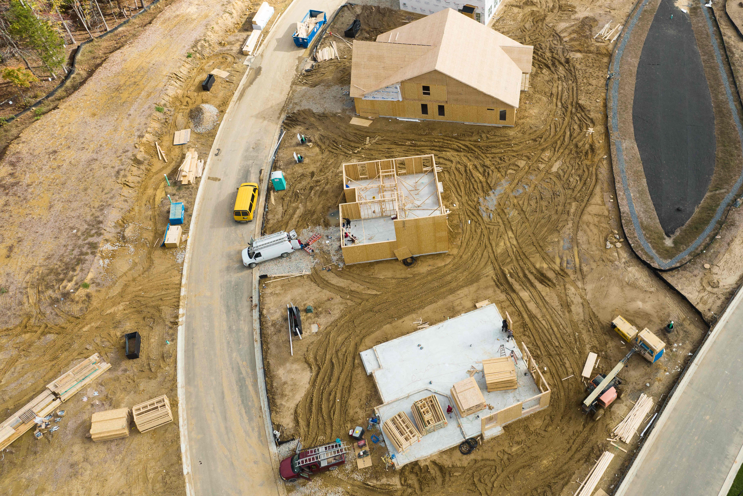 Home Building Falls in More Bad News for Housing Market