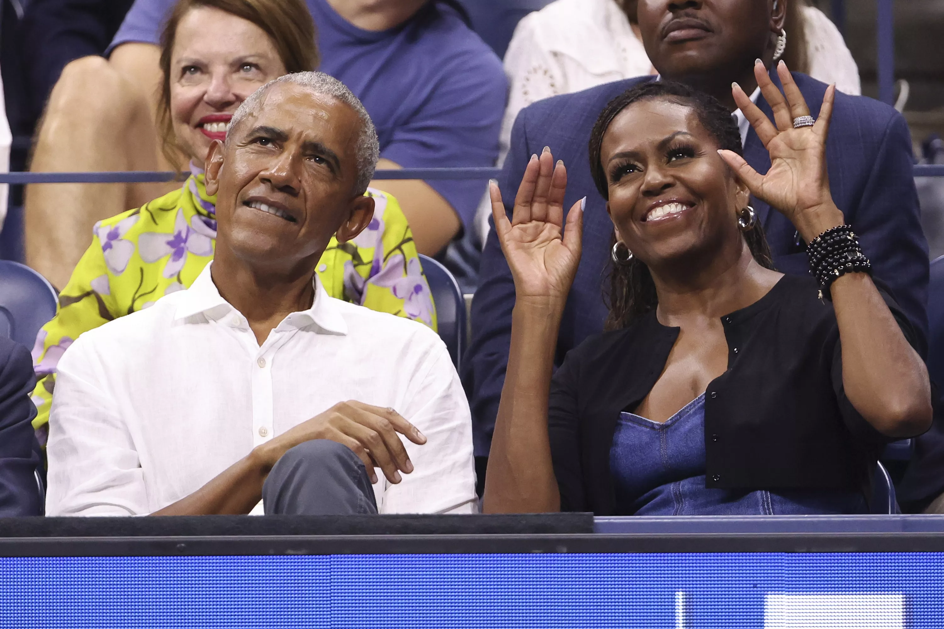 Obamas Respond to Virginia Couple's Wedding Invitation - Vimarsana News