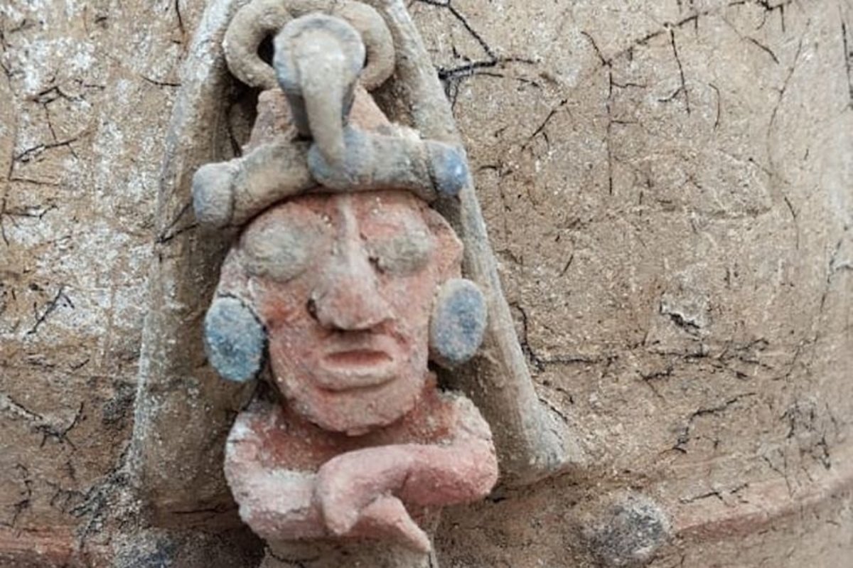 A depiction of an Maya deity