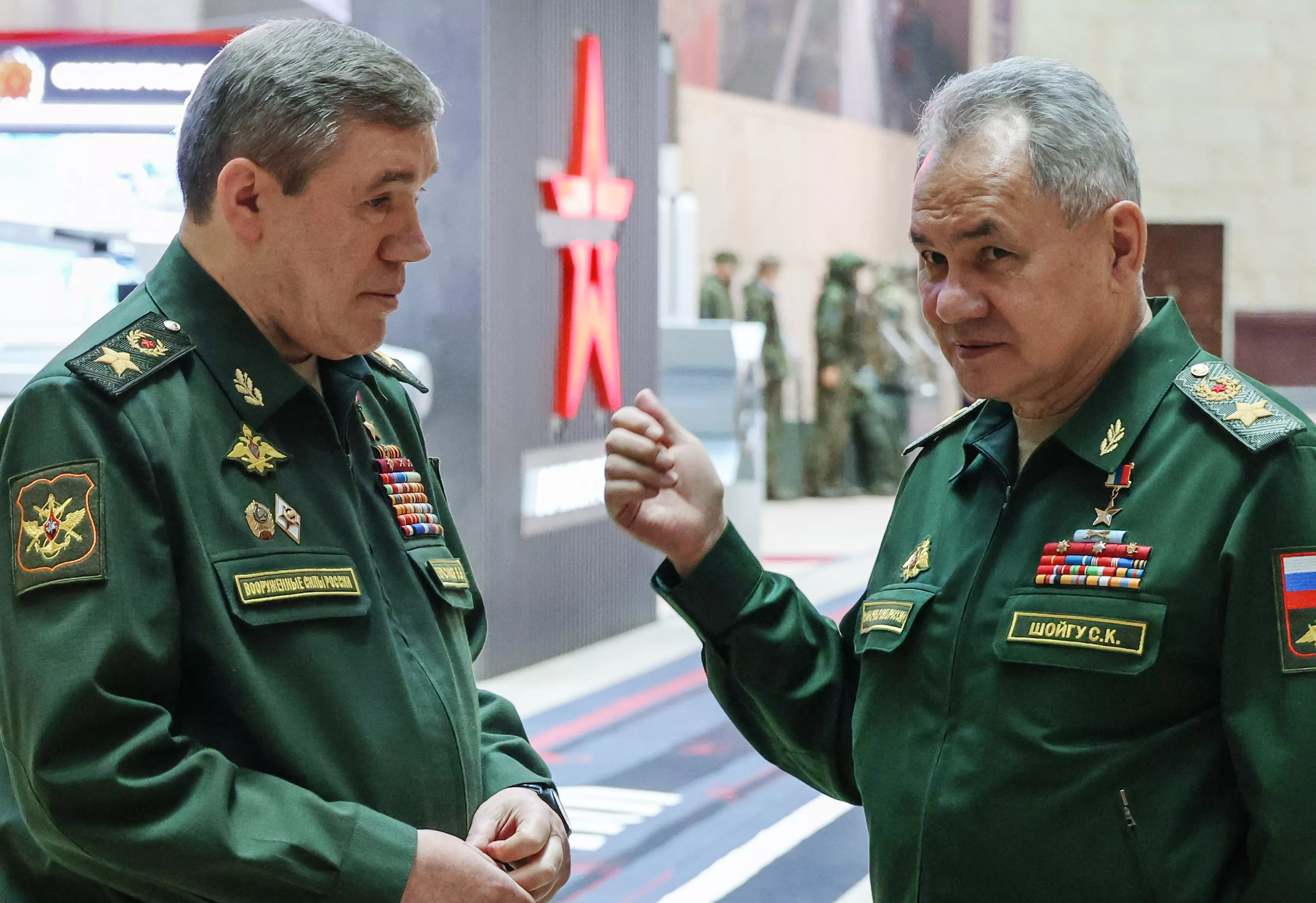Where Is Gerasimov? Putin's Top General Missing Two Weeks After Death Rumor - Vimarsana News
