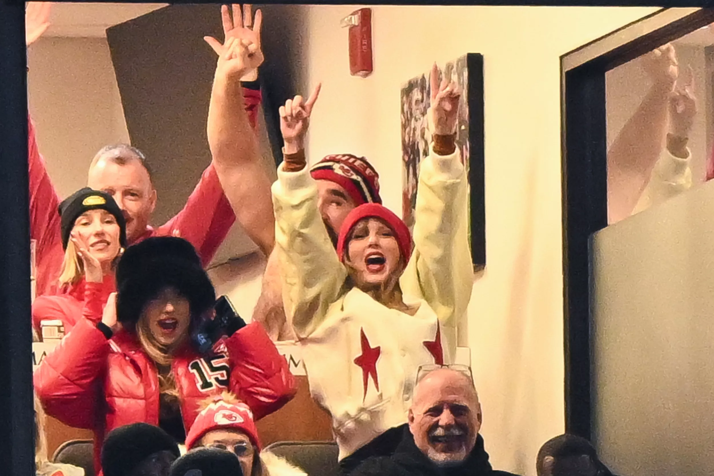 Taylor Swift Left Positive Impressions in Buffalo After Bills Game - Vimarsana News