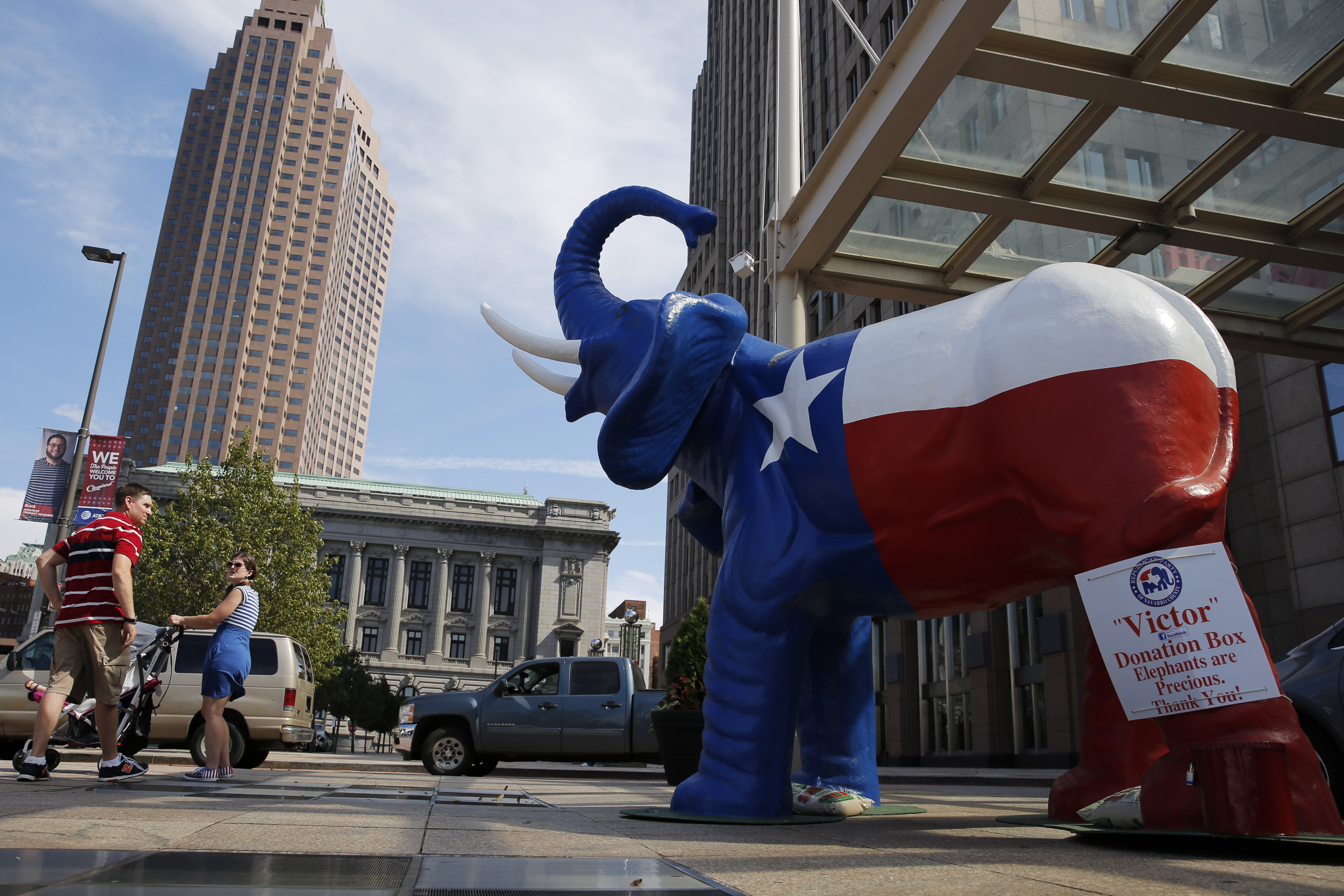 Texans Wanting to Leave US Blame Republican for Making Them Stay