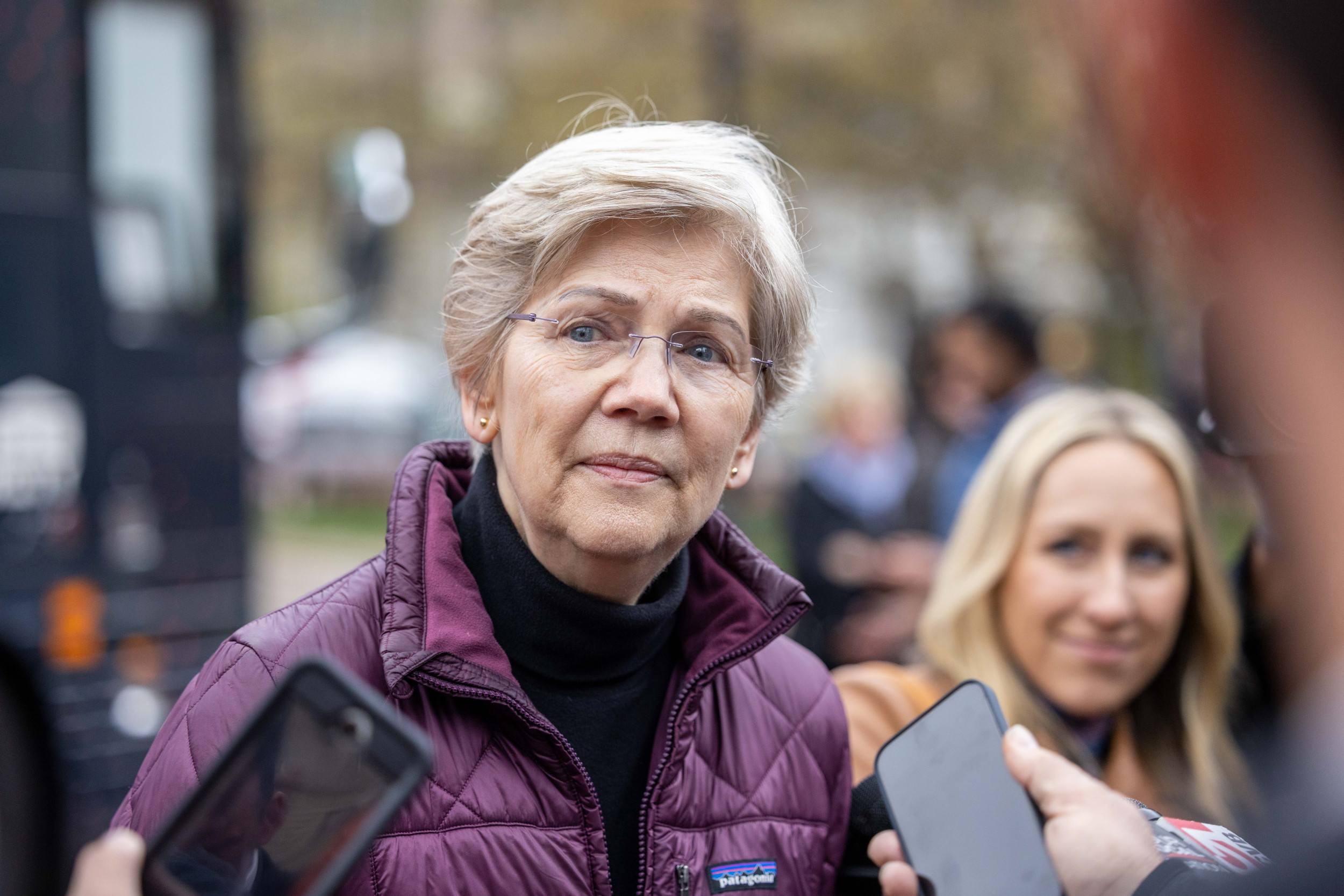 Elizabeth Warren: New Hampshire Shows Biden Is Energizing Democrats ...