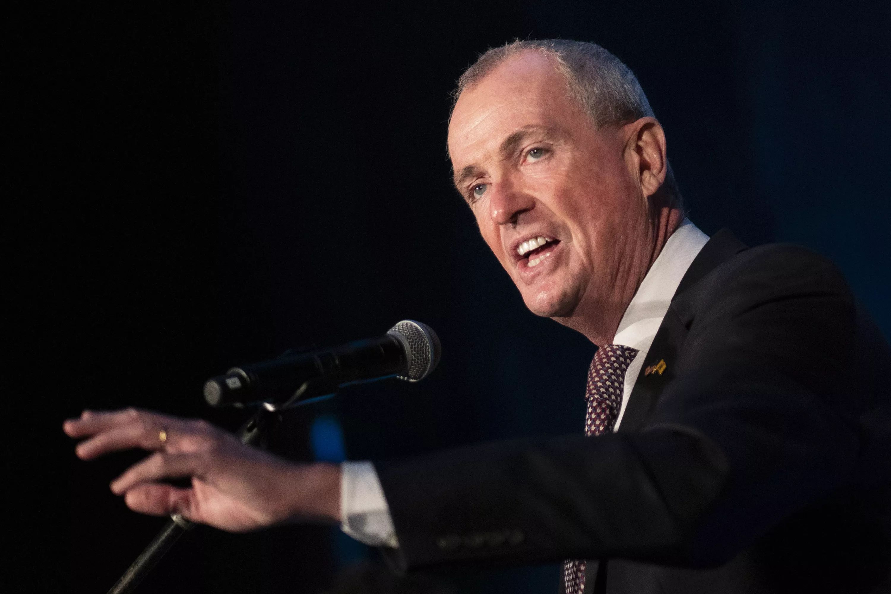 Republican Trying to Block Sanctuary State Slams 'Utopian Ideals' - Vimarsana News