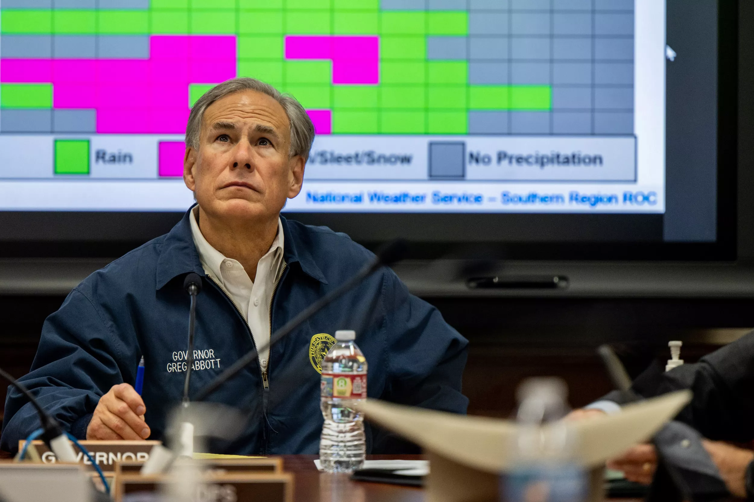 Greg Abbott Has No Power to Override Government—Constitutional Law Expert - Vimarsana News