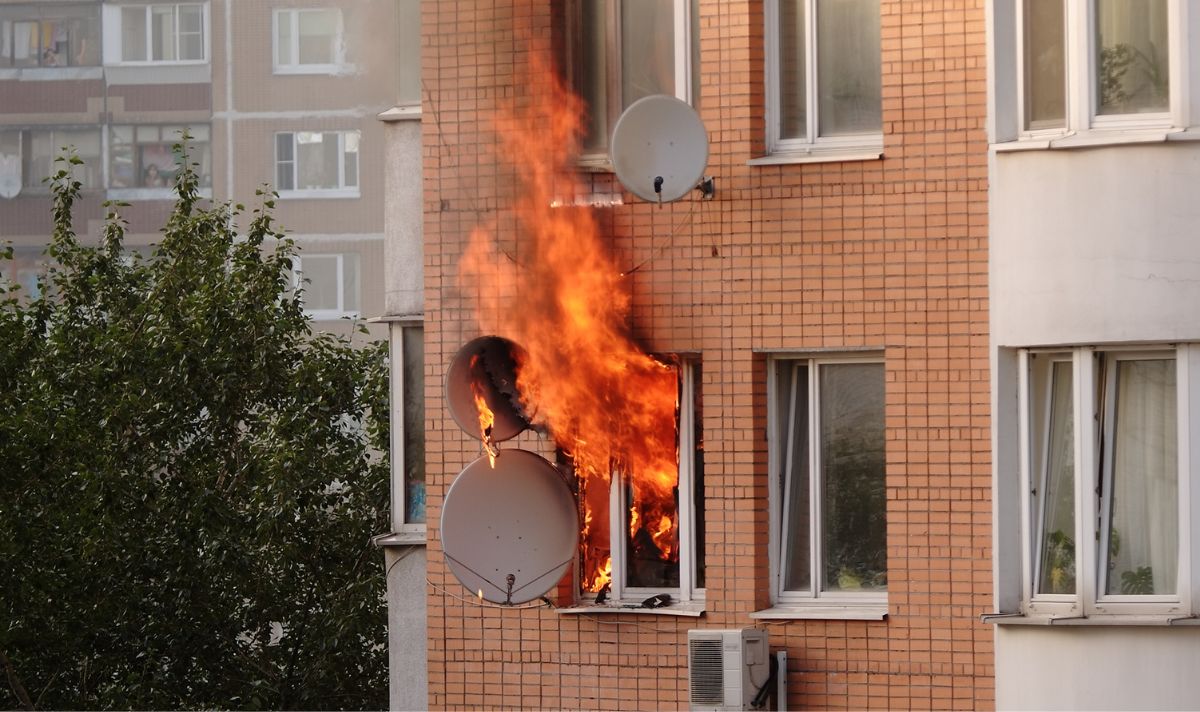 Man Escapes from Burning Building, Dies in Another Fire Days Later Man Escapes from Burning Building, Dies in Another Fire Days Later