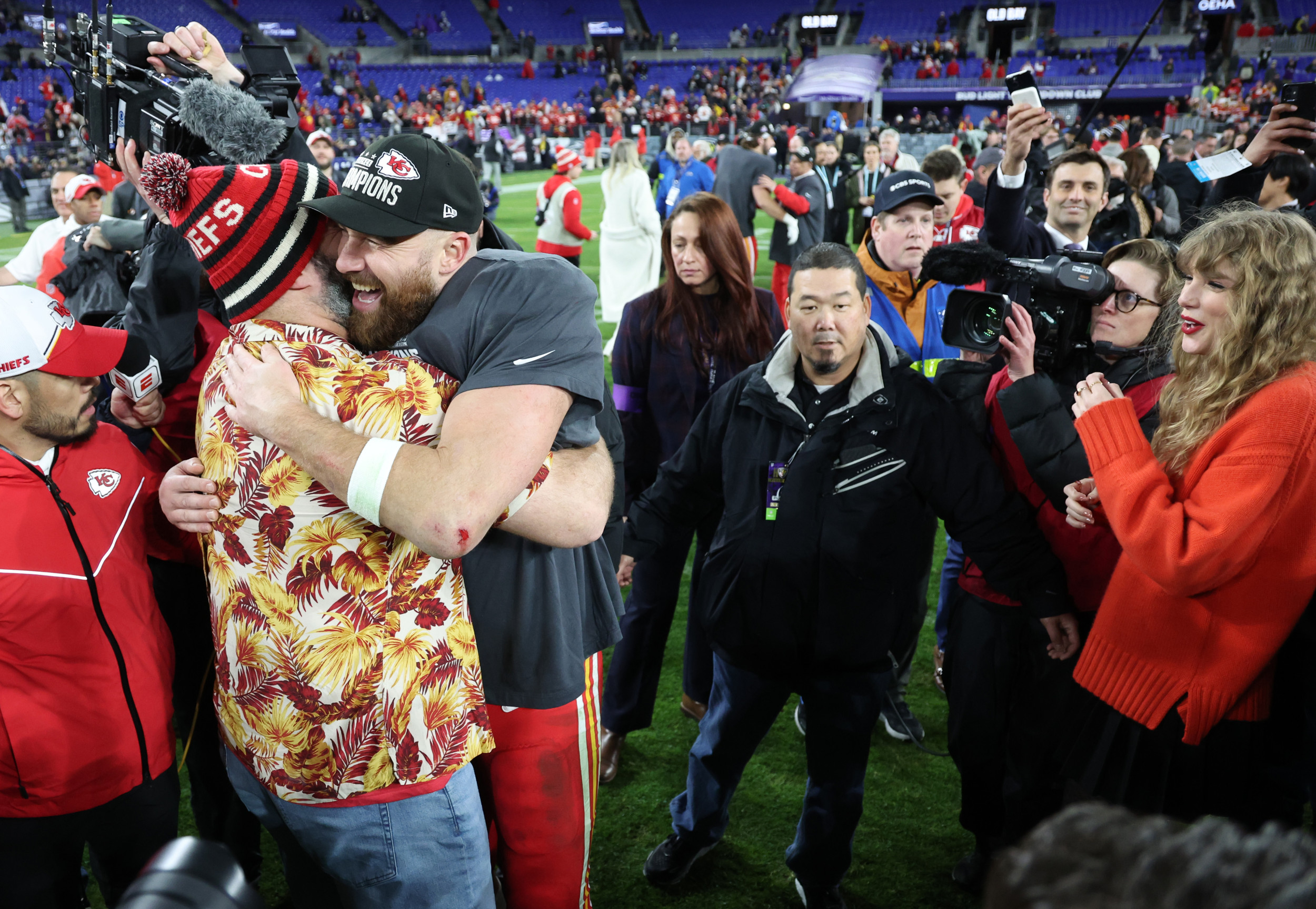 Jason Kelce Got Emotional Telling Travis Kelce to 'Finish This' After Win - Newsweek