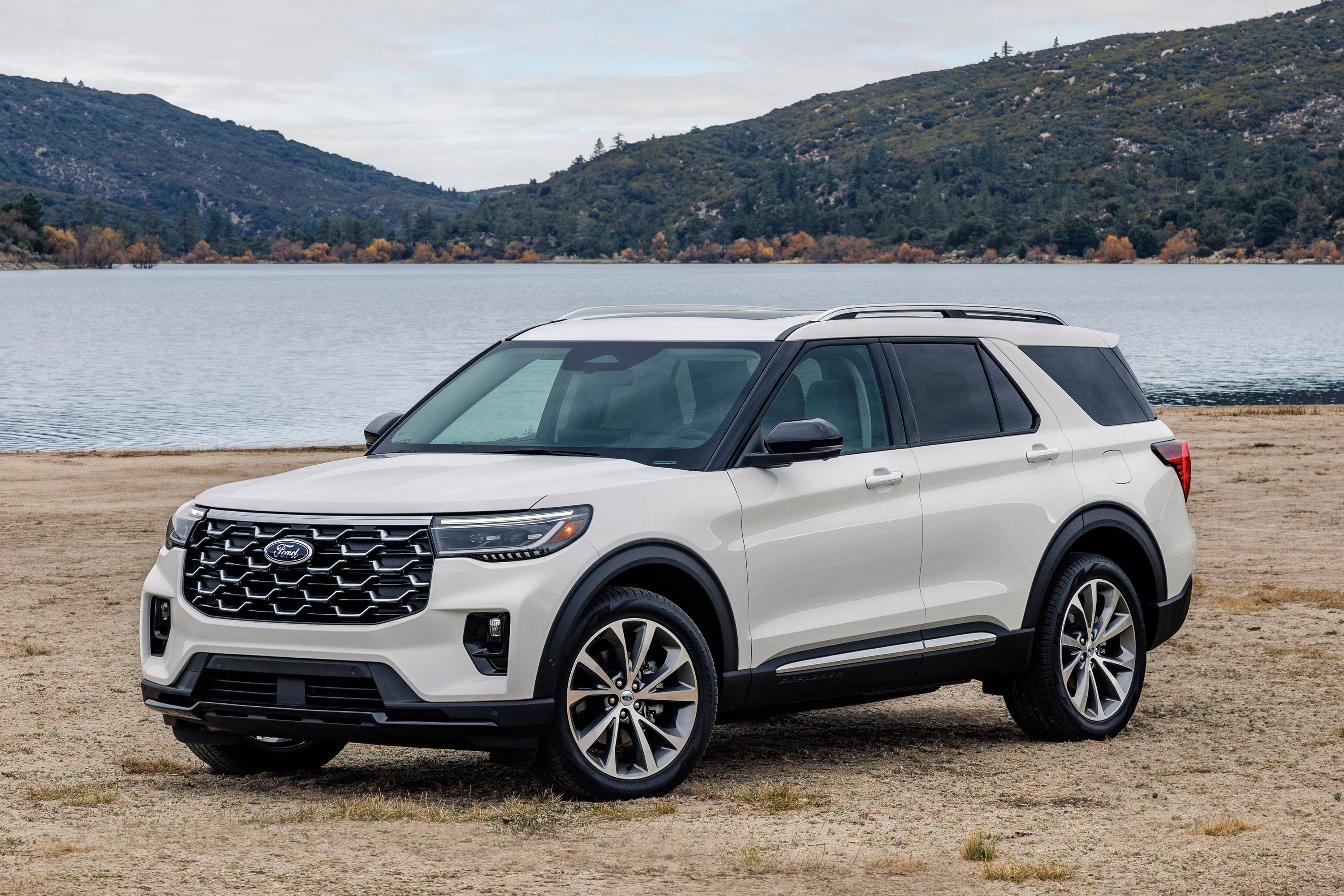 Ford Explorer Gets Big Technology and Materials Upgrades for 2025