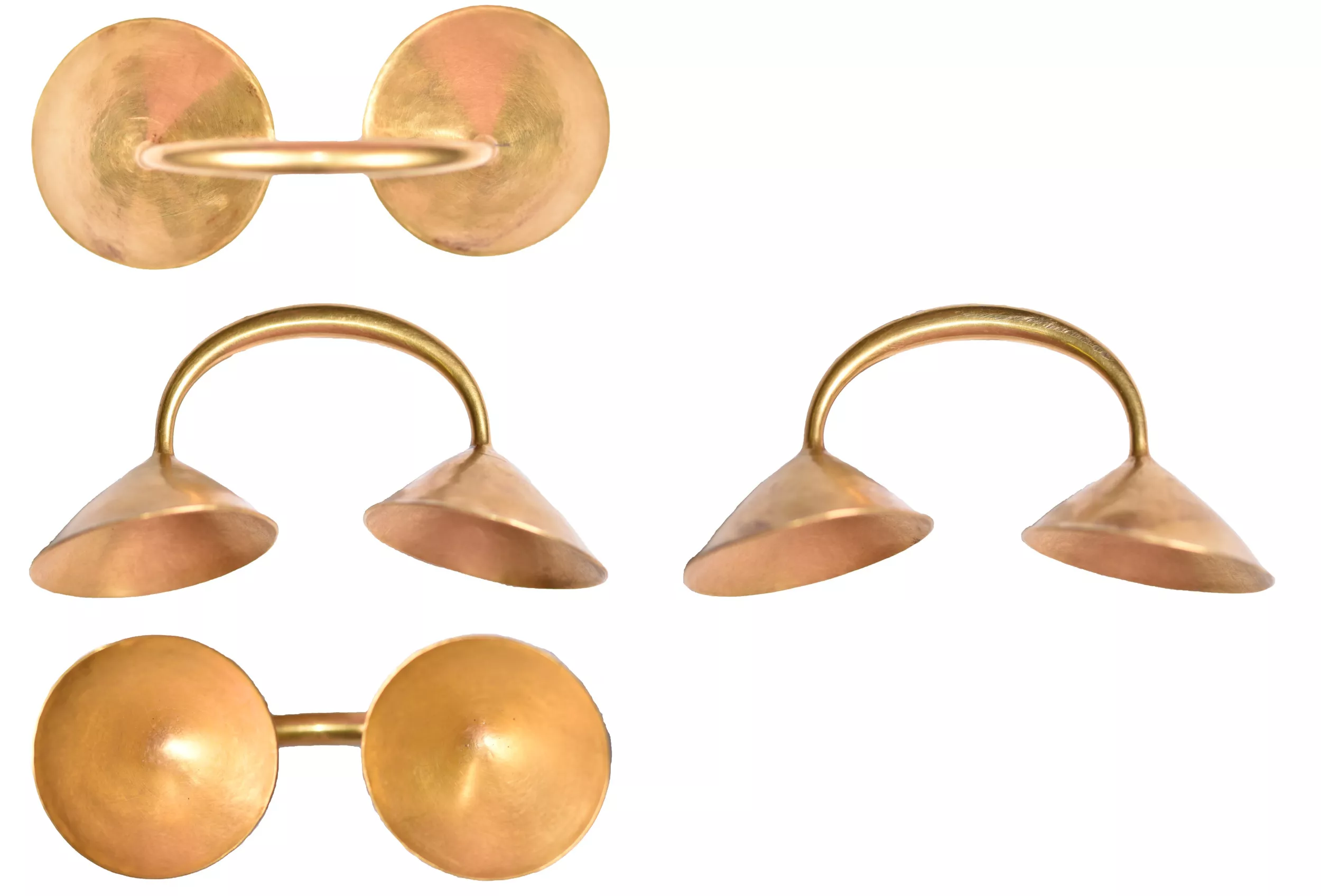Rare Gold Treasure From 3,000 Years Ago Found by Metal Detectorist - Vimarsana News