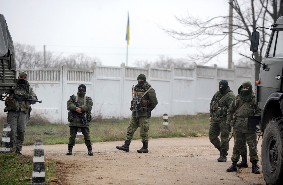 Crimea Airbase Attacked as Russians Bemoan Fighter Jet, Troop Losses