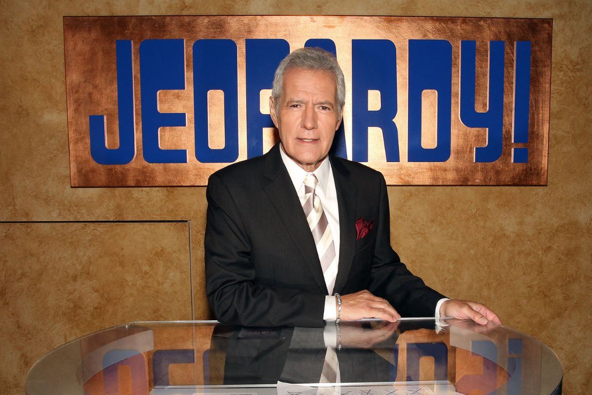 Alex Trebek Mocks Contestant in Resurfaced Video Losers