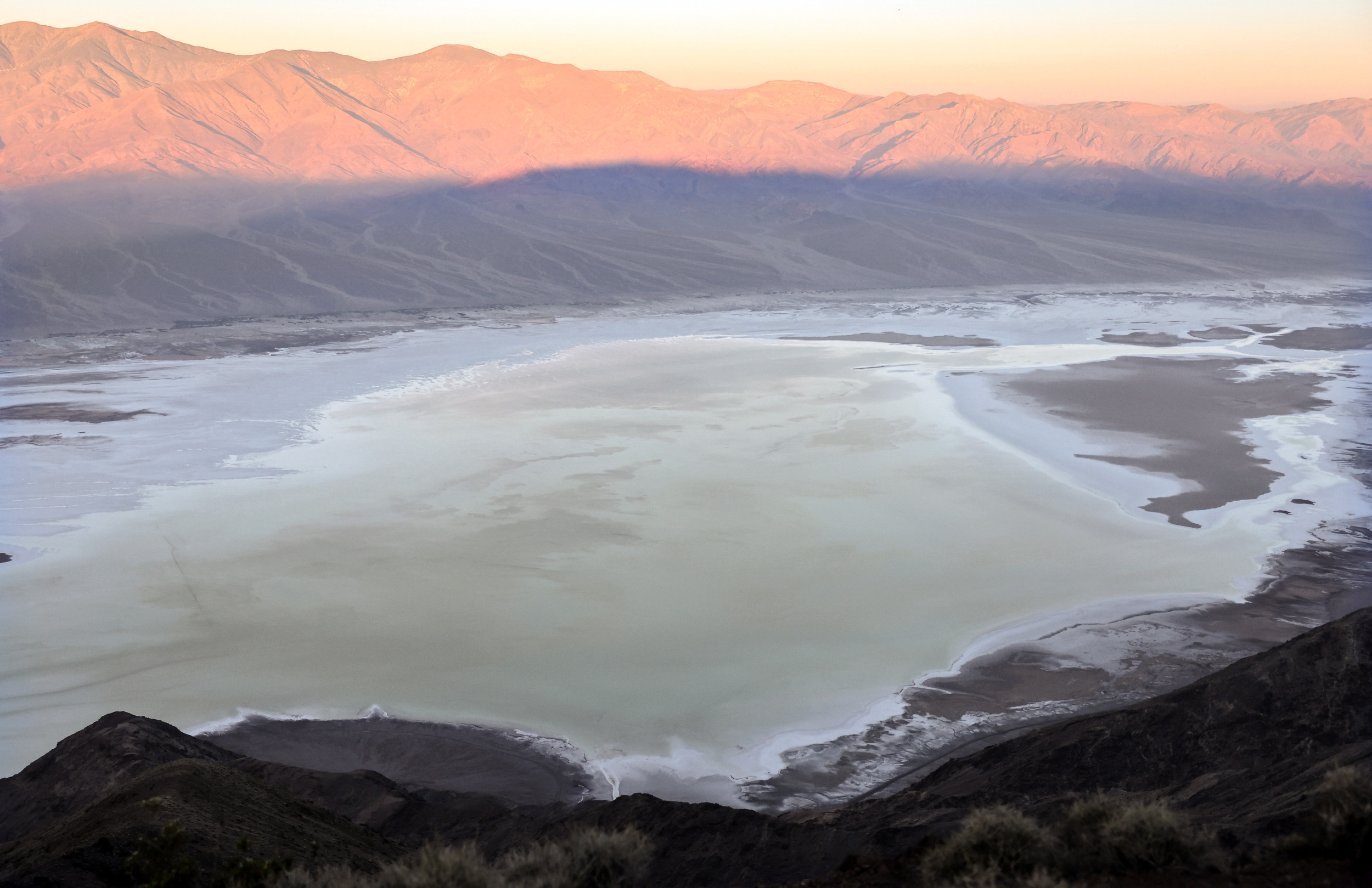 Atmospheric River Could Suddenly Create New Lake in California - Newsweek