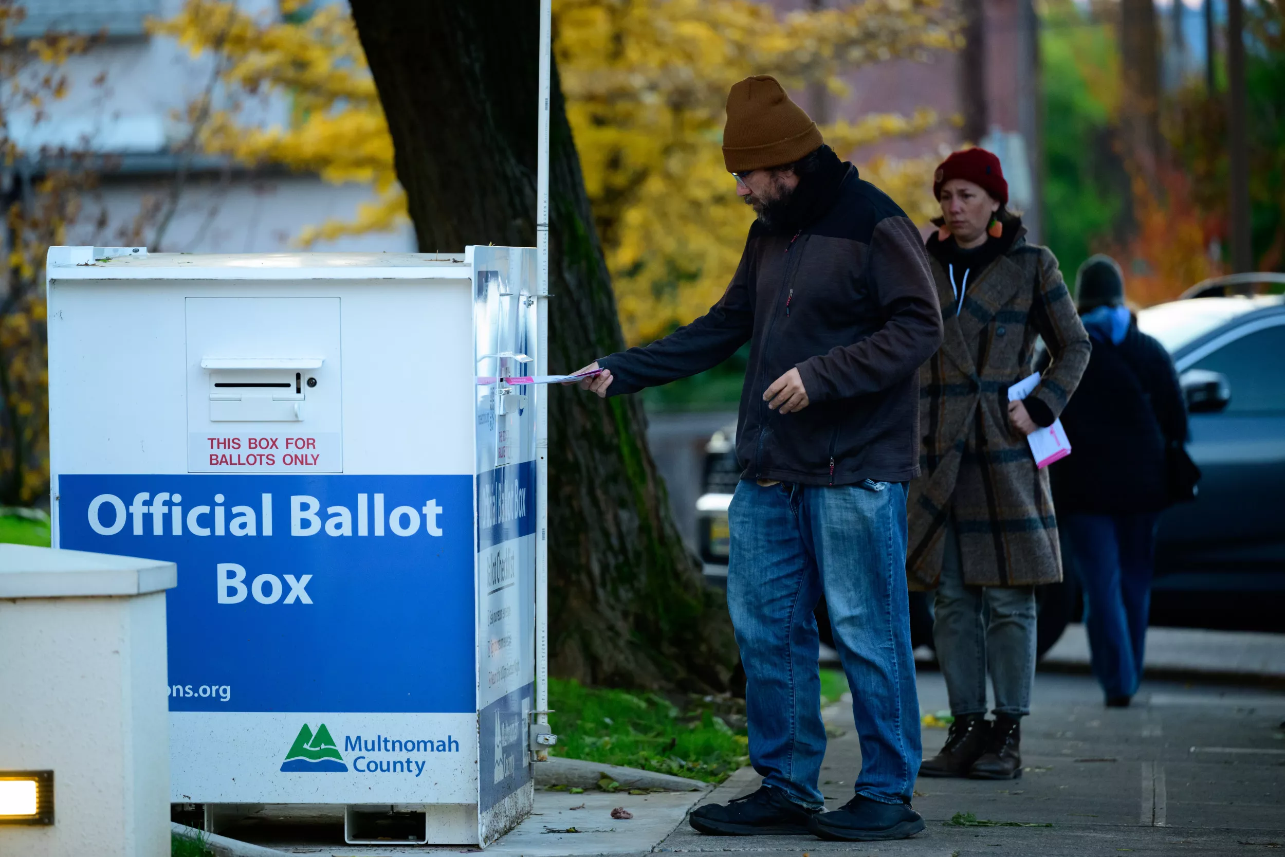 Oregon Senate Republicans Fume Over Reelection Ban - Vimarsana News