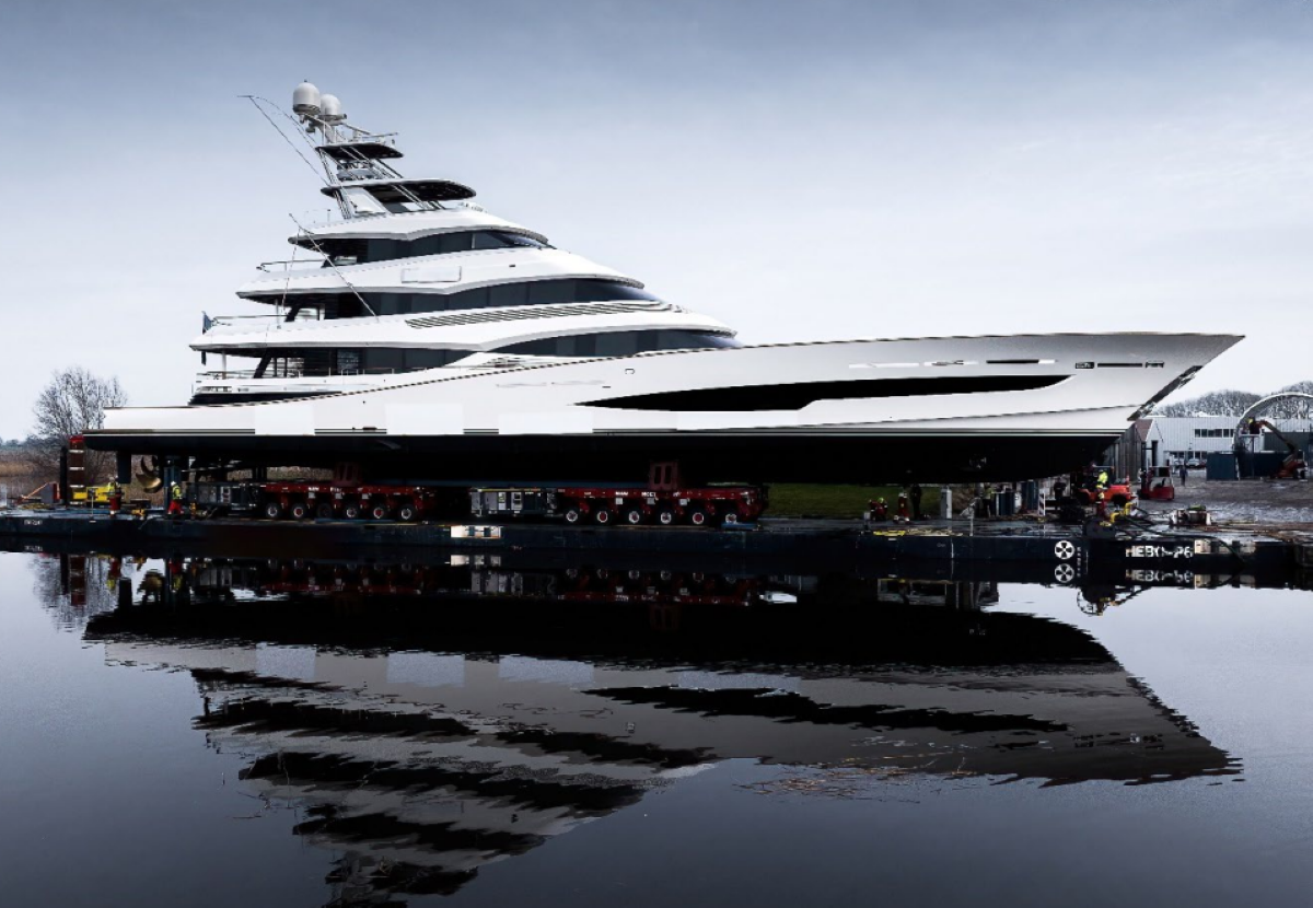 The world’s largest fishing boat for wealthy people is 171 feet long and has 6 decks