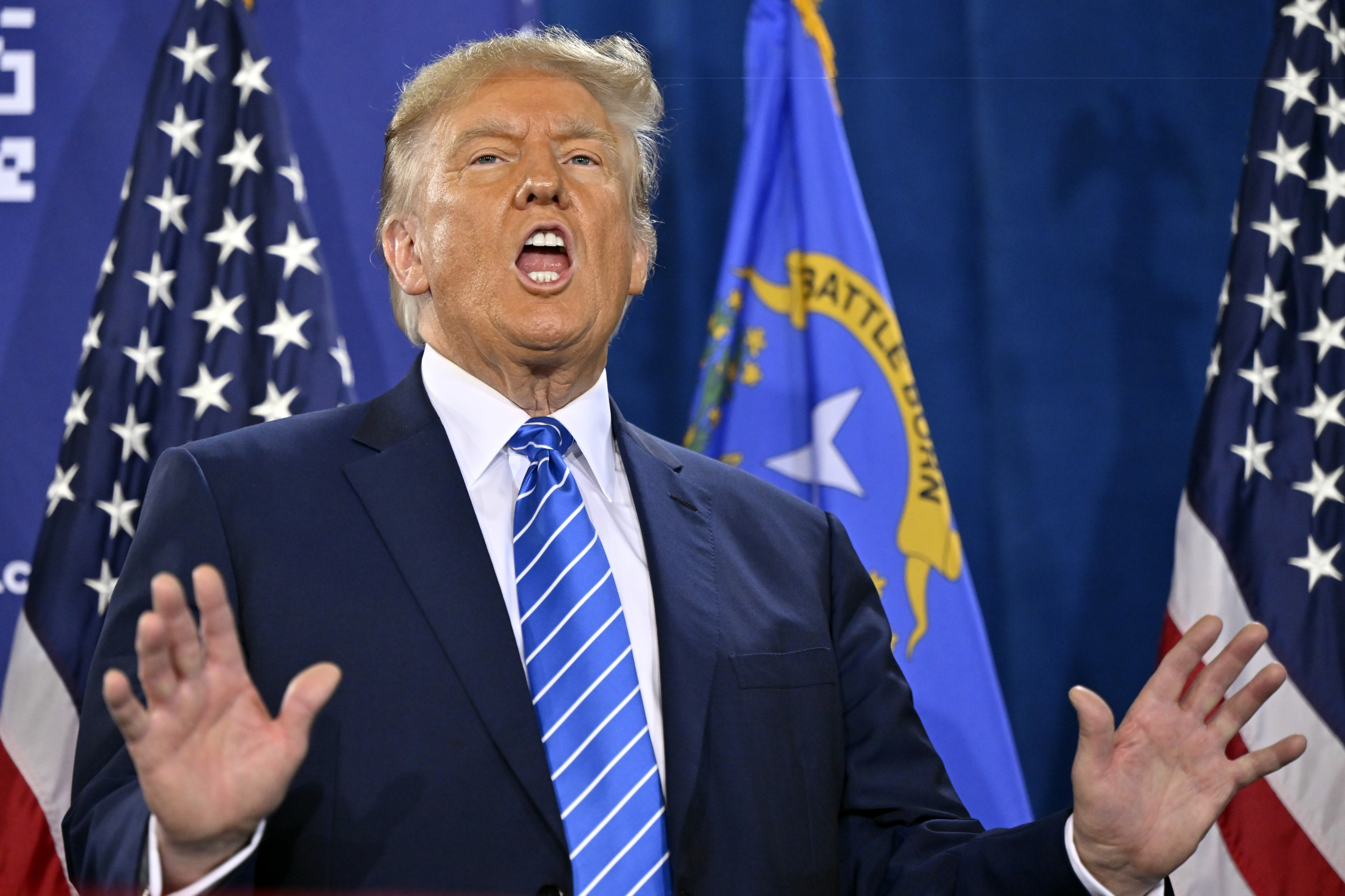Aileen Cannon Sets Private Hearing With Donald Trump's Attorneys