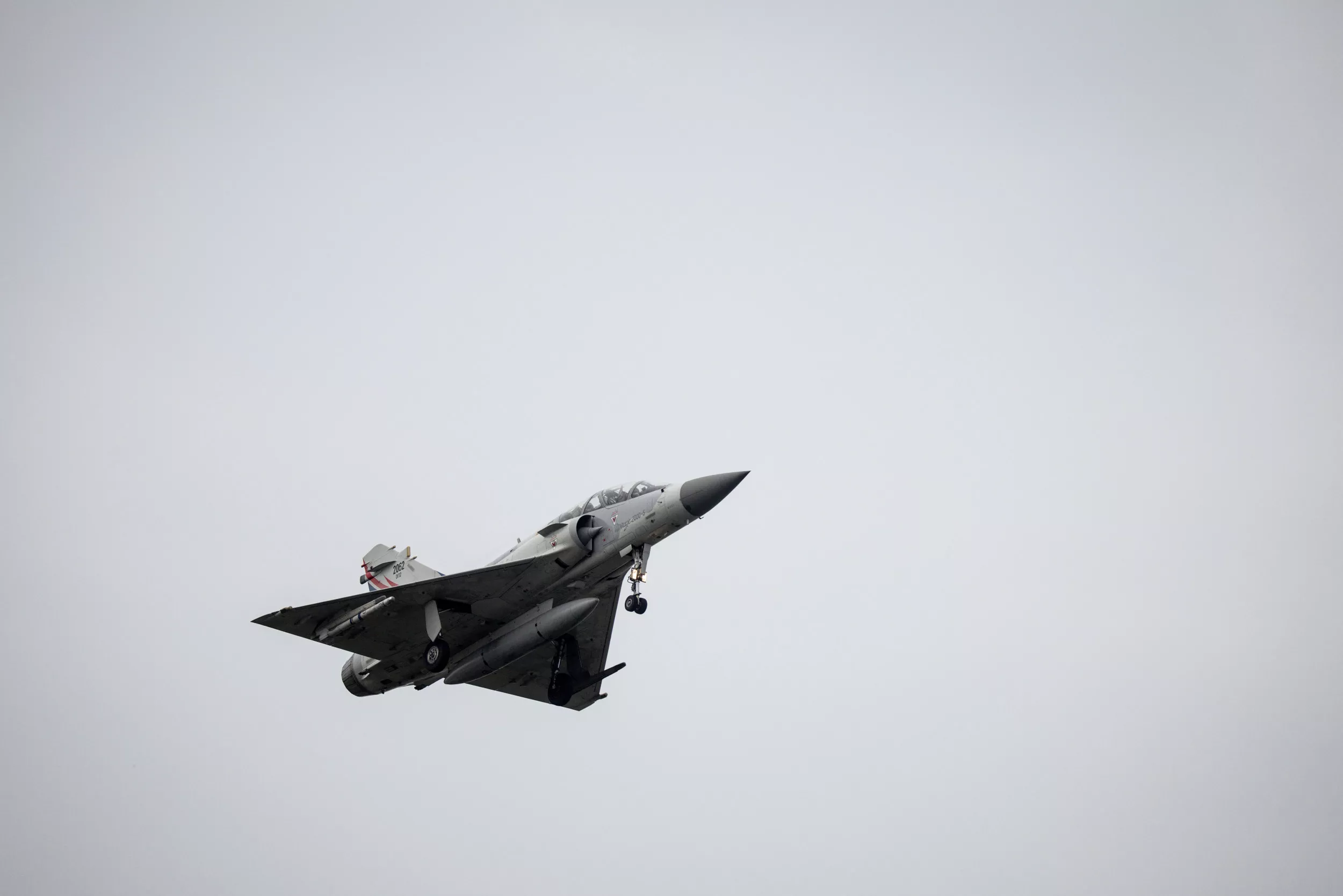Taiwan Detects Chinese Warplanes and Warships on Pointed Maneuvers - Vimarsana News