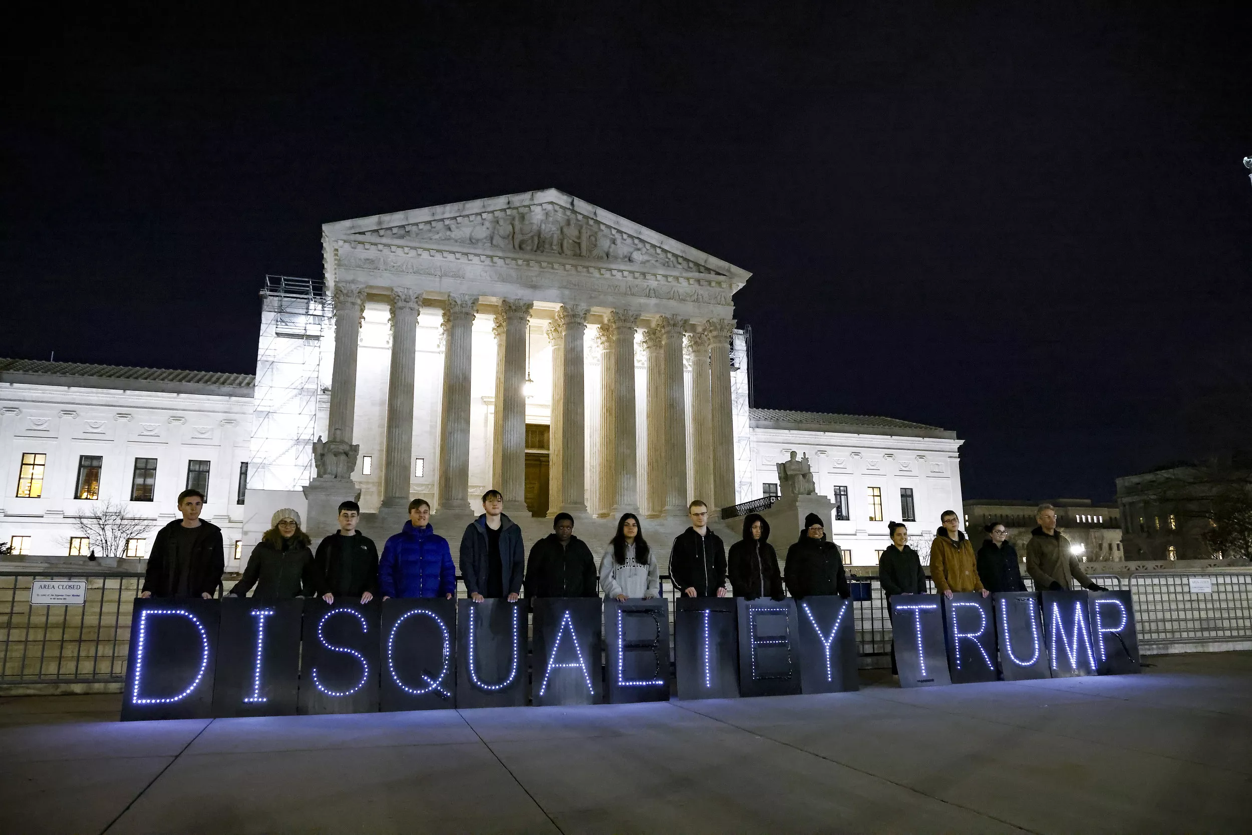 Petition To Ban Donald Trump Surges Past 500,000 Signatures - Vimarsana News