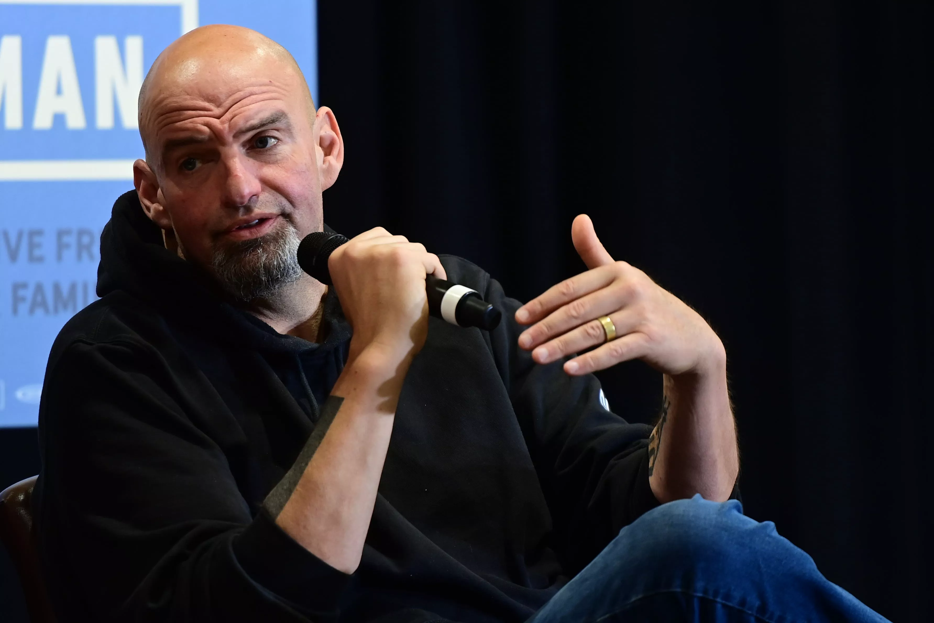 John Fetterman Slams Republican 'Irony' Over Border - Vimarsana News