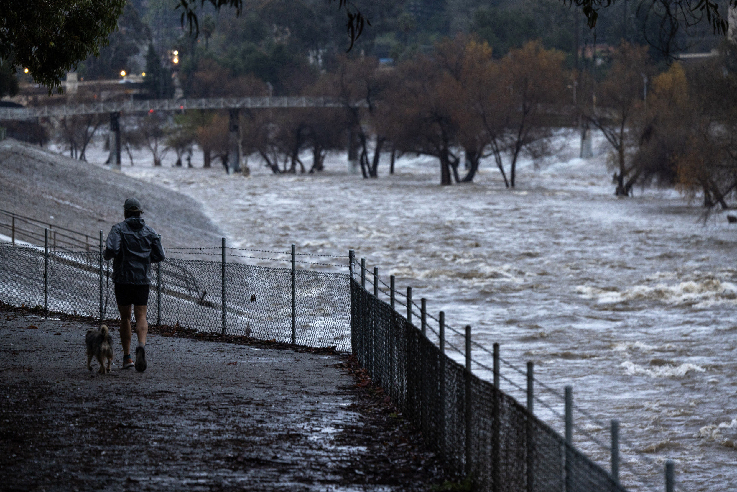 Time-Lapse Video Shows Back-to-Back Atmospheric Rivers Pummel California Time-Lapse Video Shows Back-to-Back Atmospheric Rivers Pummel California