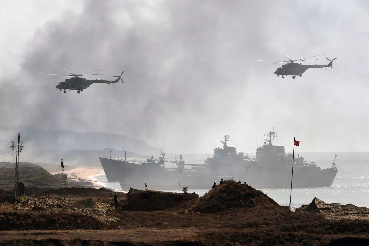 Ukraine Deployed 'Swarming Tactics' To Sink Russian Warship - Vimarsana News